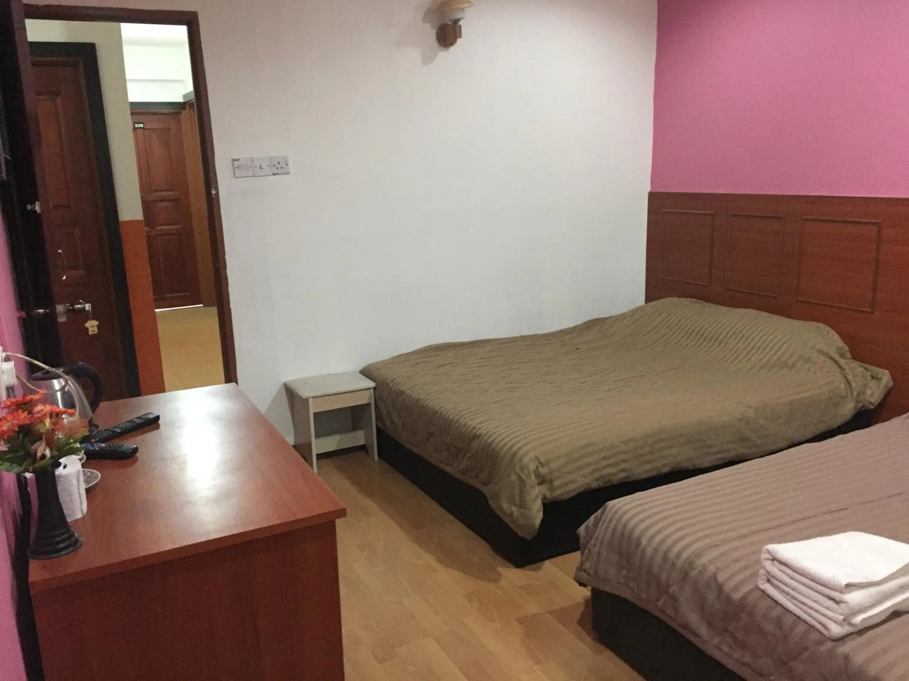 Bed in Golden Night Hotel Cameron Highlands