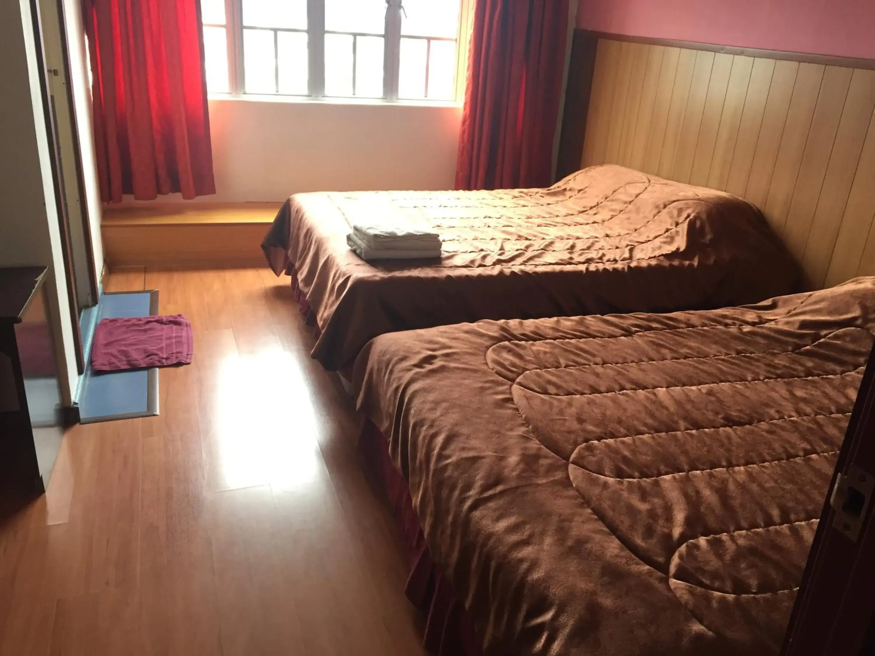 Bed in Golden Night Hotel Cameron Highlands Bed in Golden Night Hotel Cameron Highlands