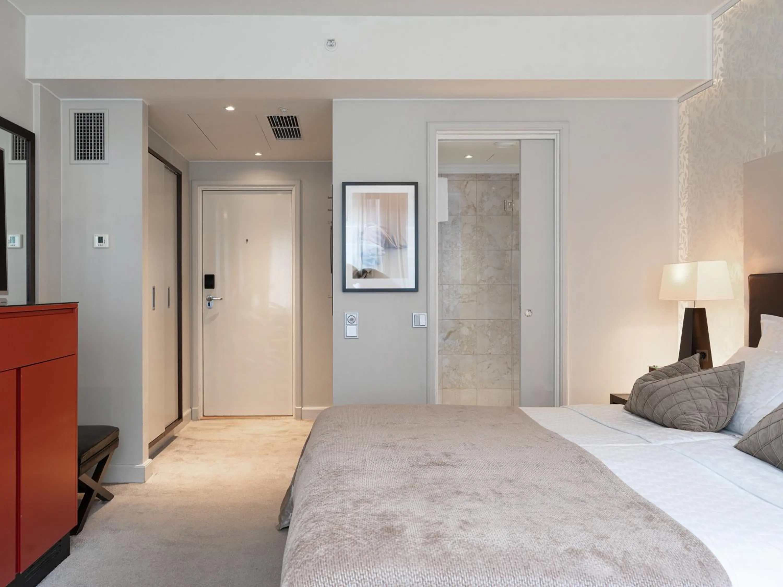 Bed in Elite Eden Park Hotel