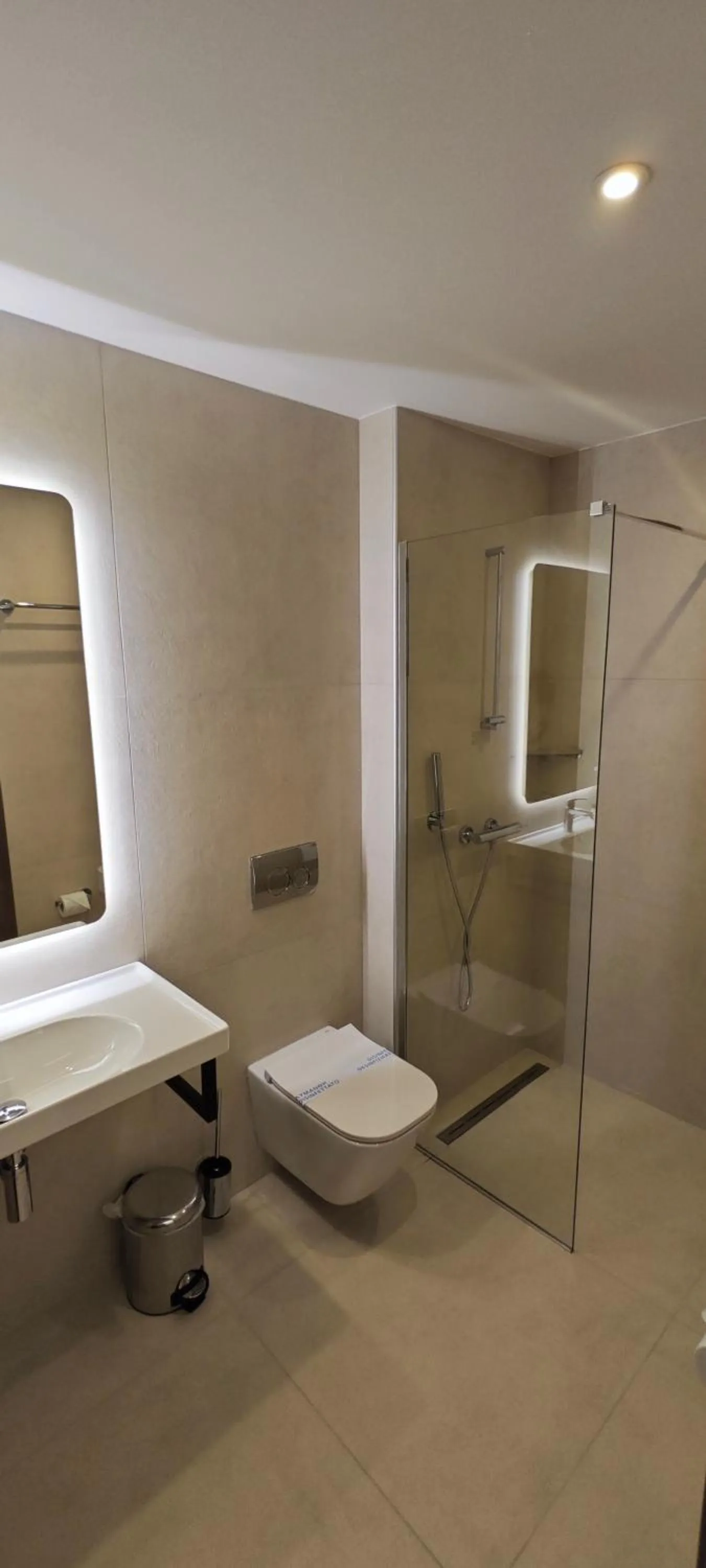 Bathroom in Sunset Hotel