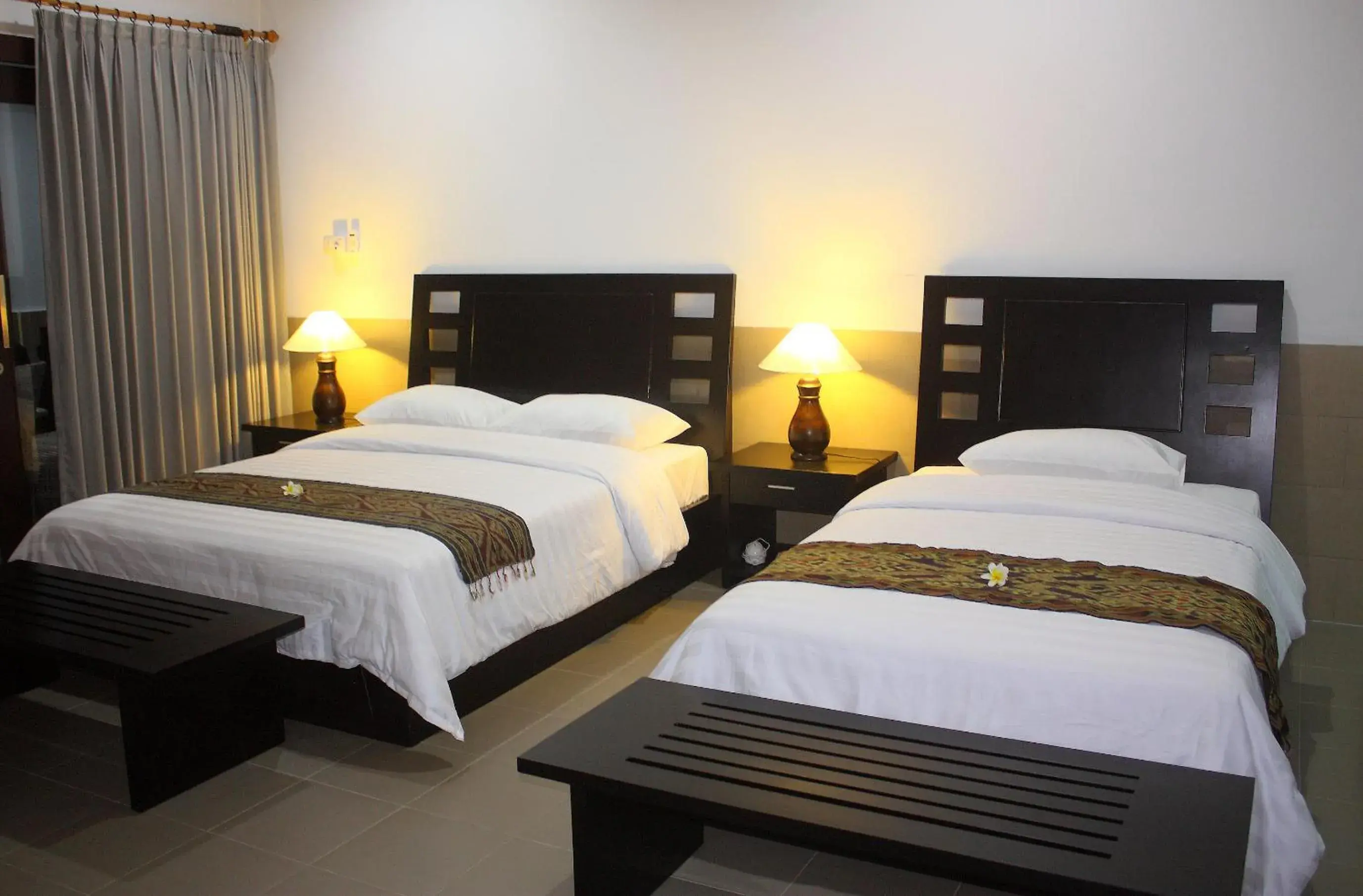 Photo of the whole room, Bed in Tulamben Dive Resort Photo of the whole room, Bed in Tulamben Dive Resort