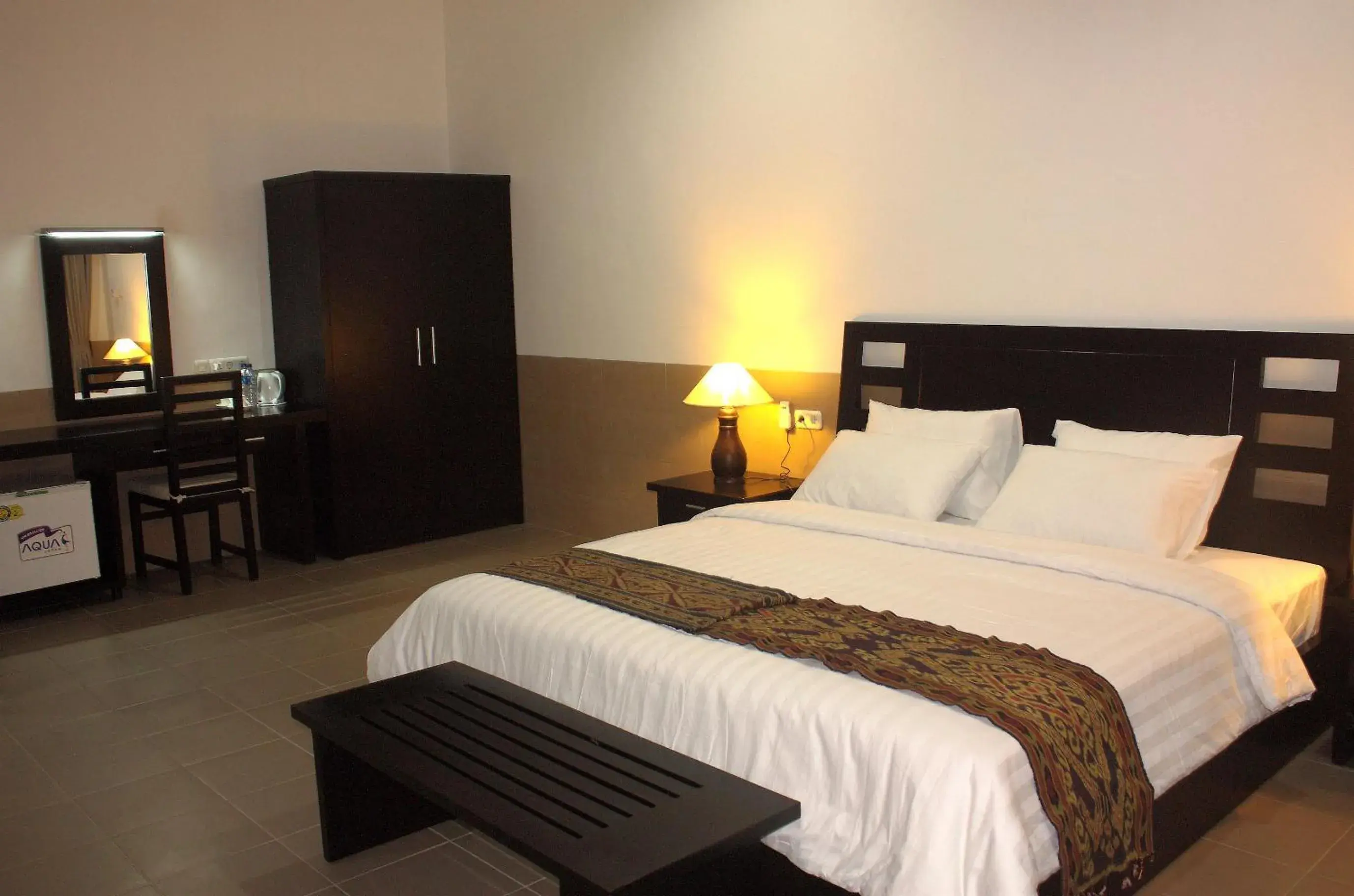 Photo of the whole room, Bed in Tulamben Dive Resort Photo of the whole room, Bed in Tulamben Dive Resort