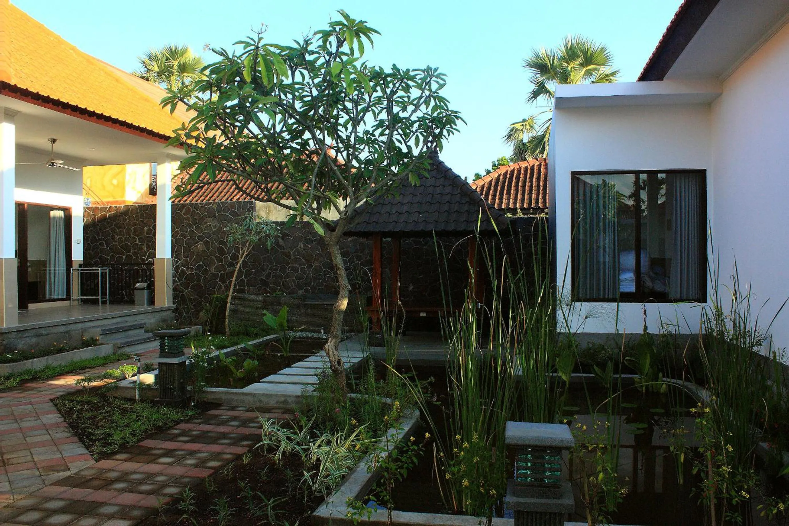 Garden view in Tulamben Dive Resort