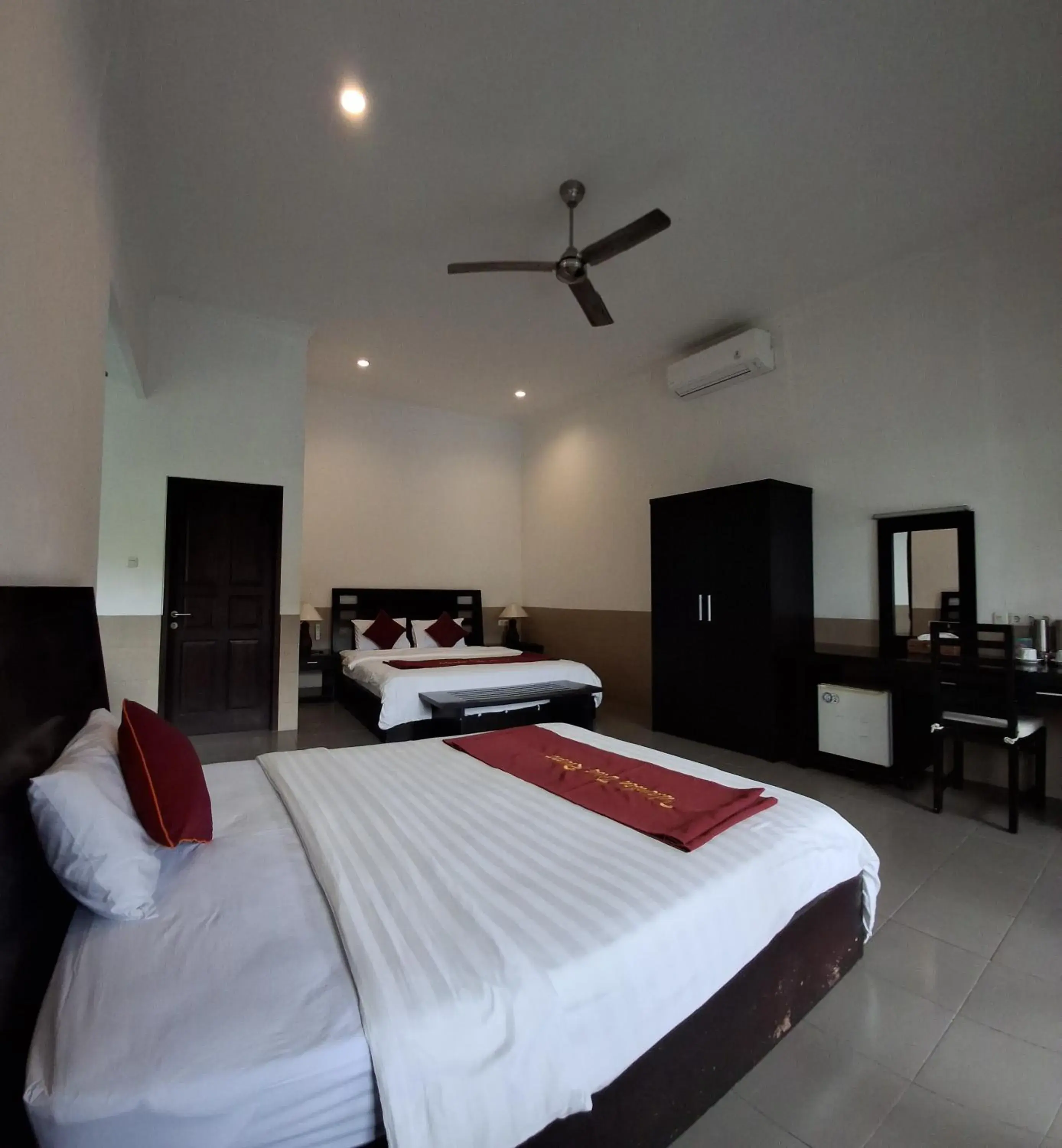 Bed in Tulamben Dive Resort Bed in Tulamben Dive Resort