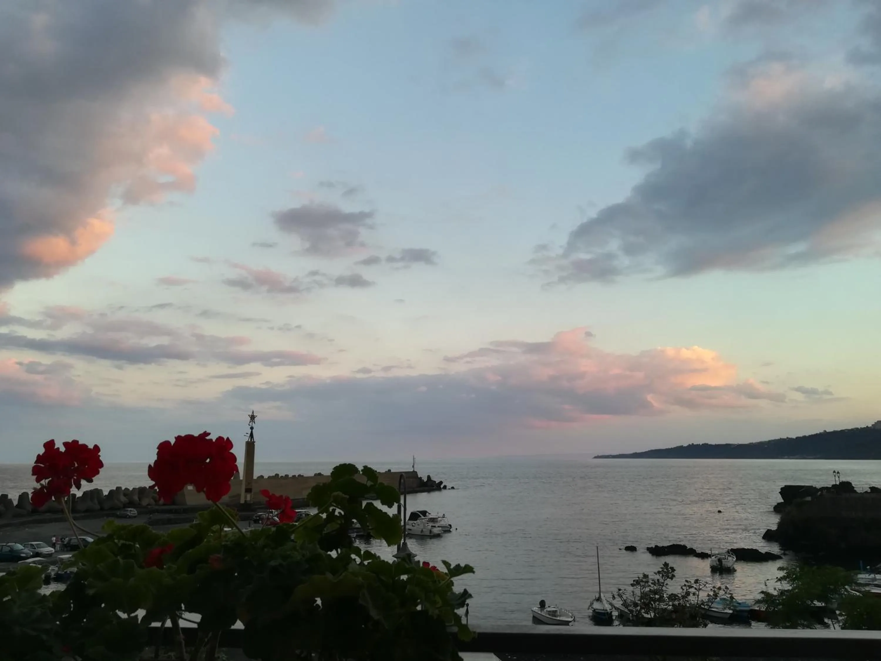 Sea view in B&B la spiaggetta di Stazzo