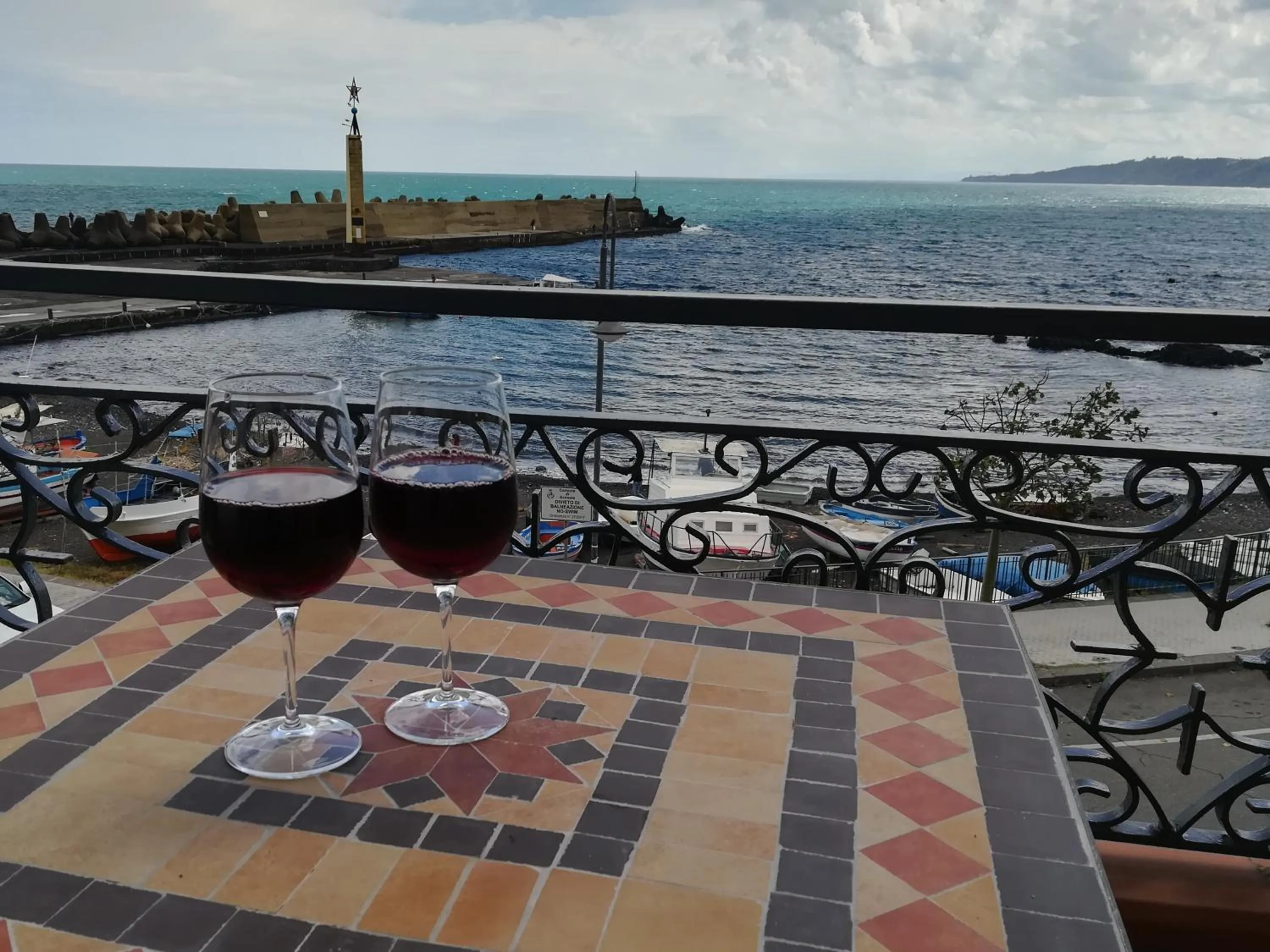 Balcony/Terrace in B&B la spiaggetta di Stazzo
