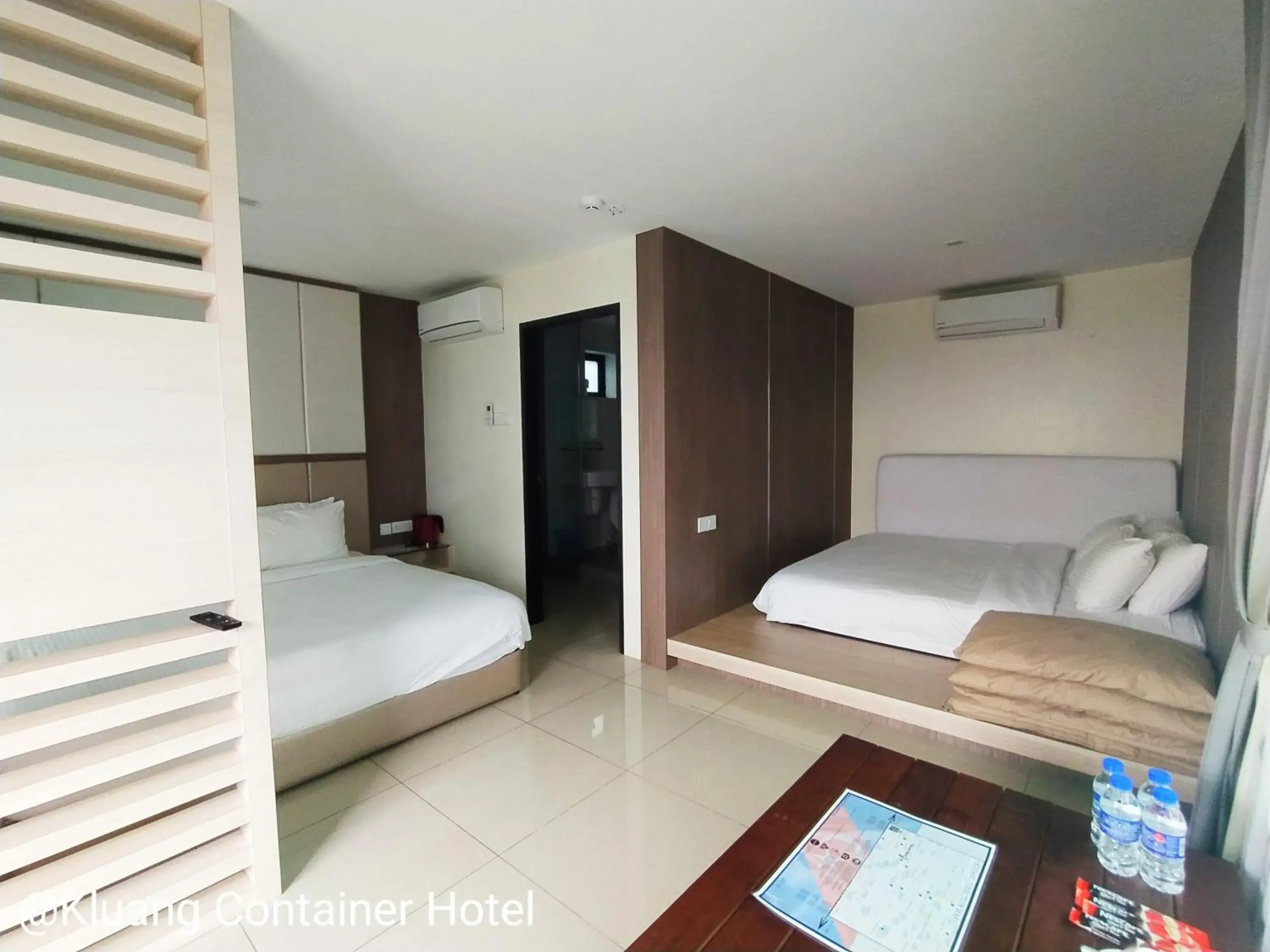 Bed in Kluang Container Swimming Pool Hotel Bed in Kluang Container Swimming Pool Hotel