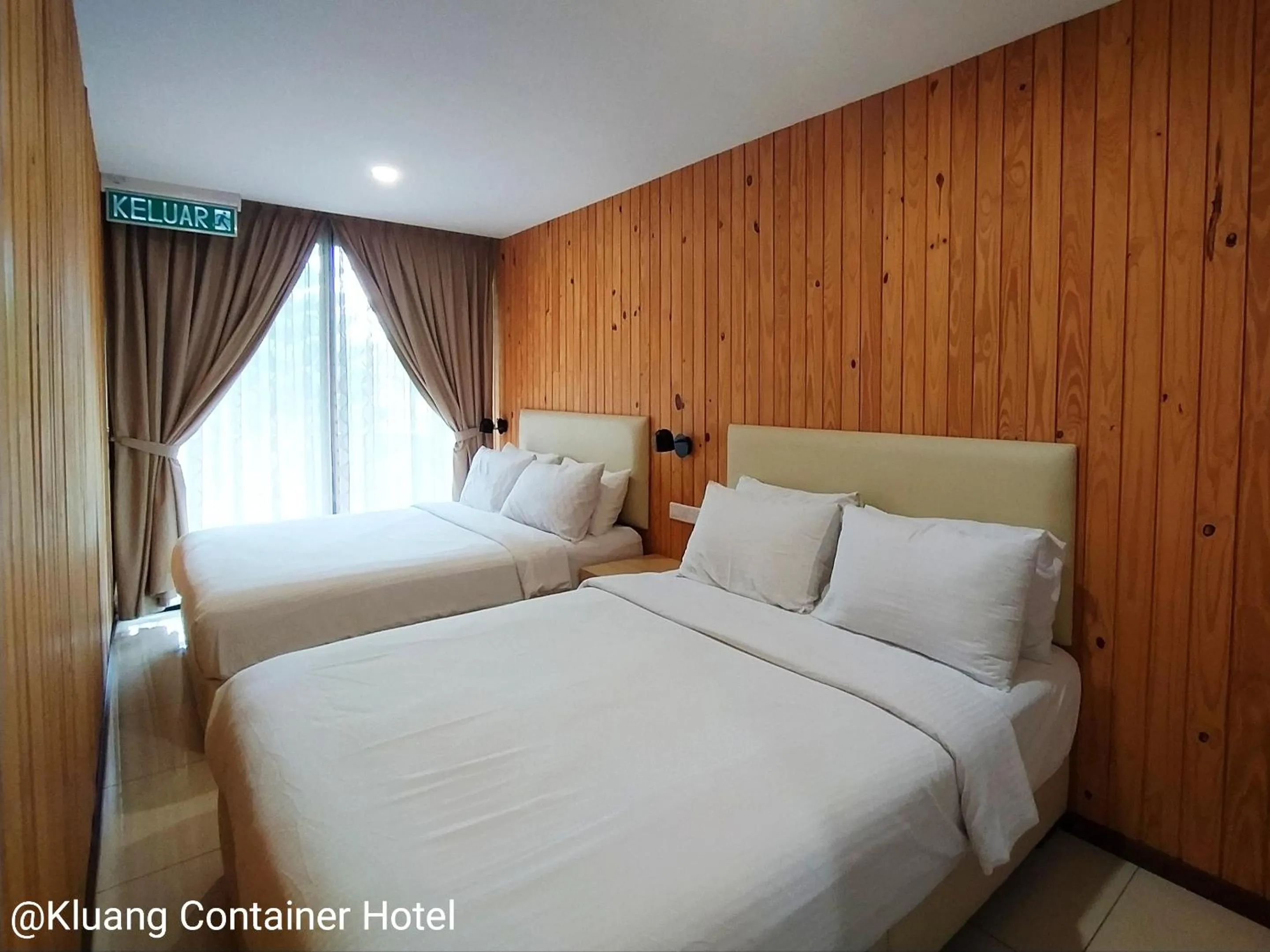 Bed in Kluang Container Swimming Pool Hotel