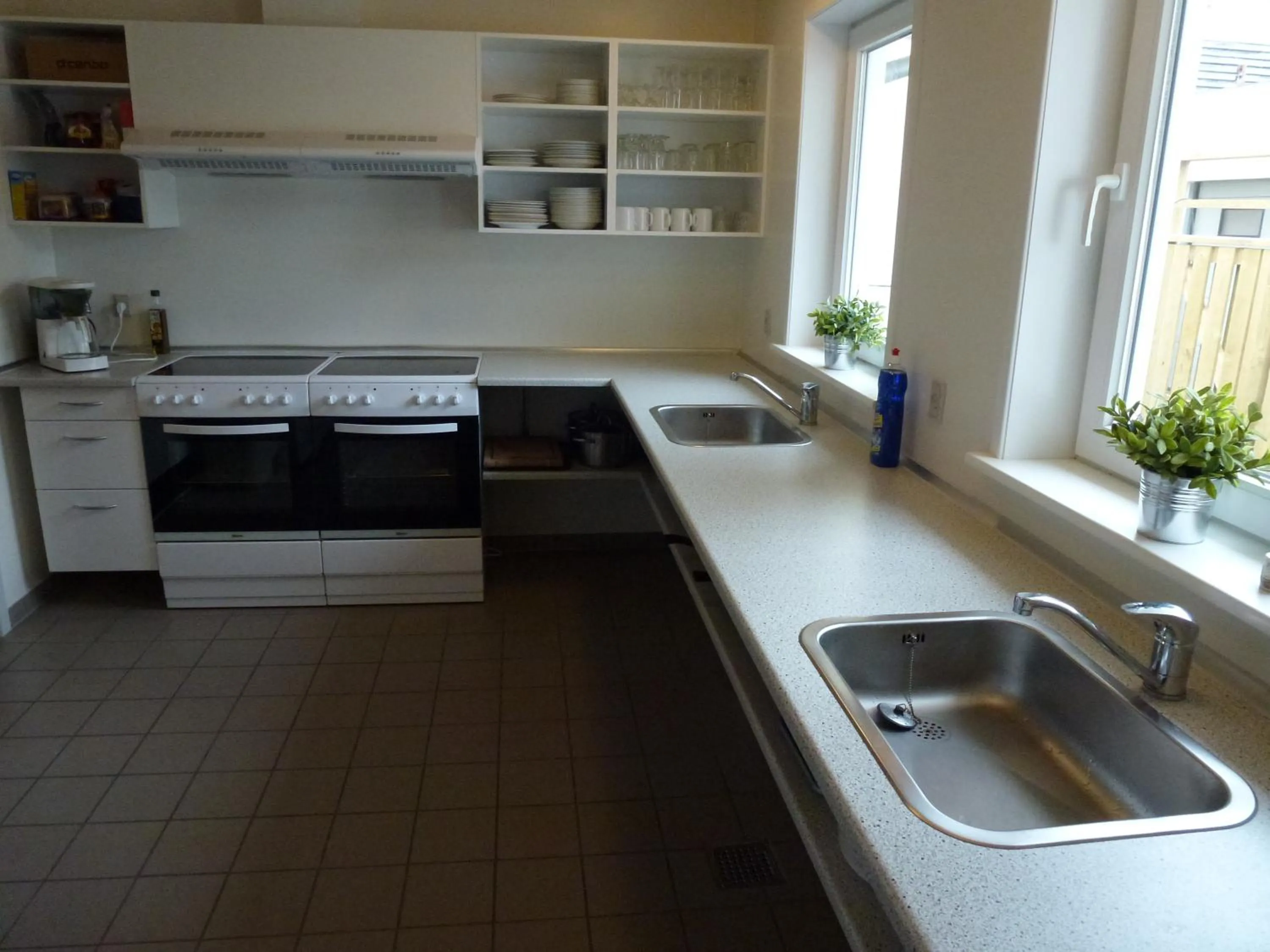 Communal kitchen in Danhostel Frederikshavn City