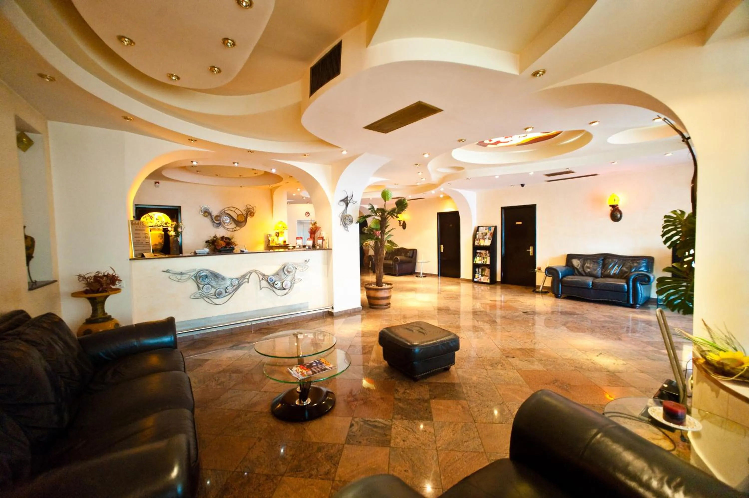 Lobby or reception in Hotel Class