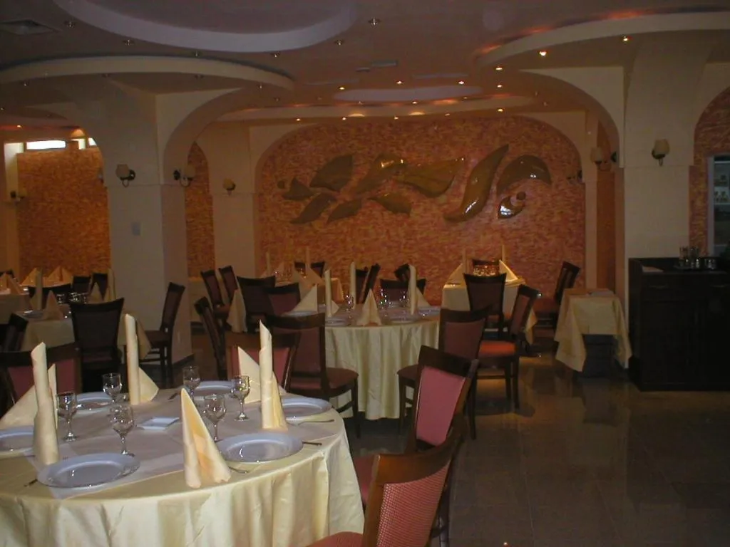 Food and drinks in Hotel Class