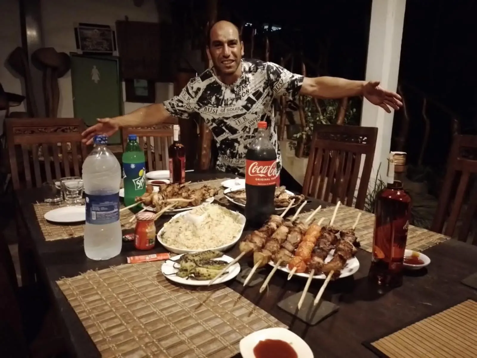 Food and drinks in Turtle Paradise