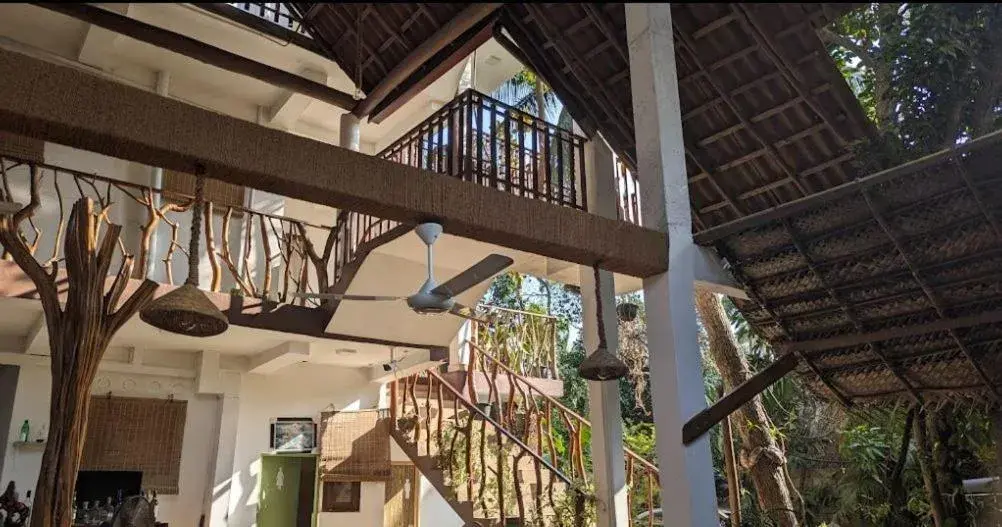 Property building in Turtle Paradise Property building in Turtle Paradise