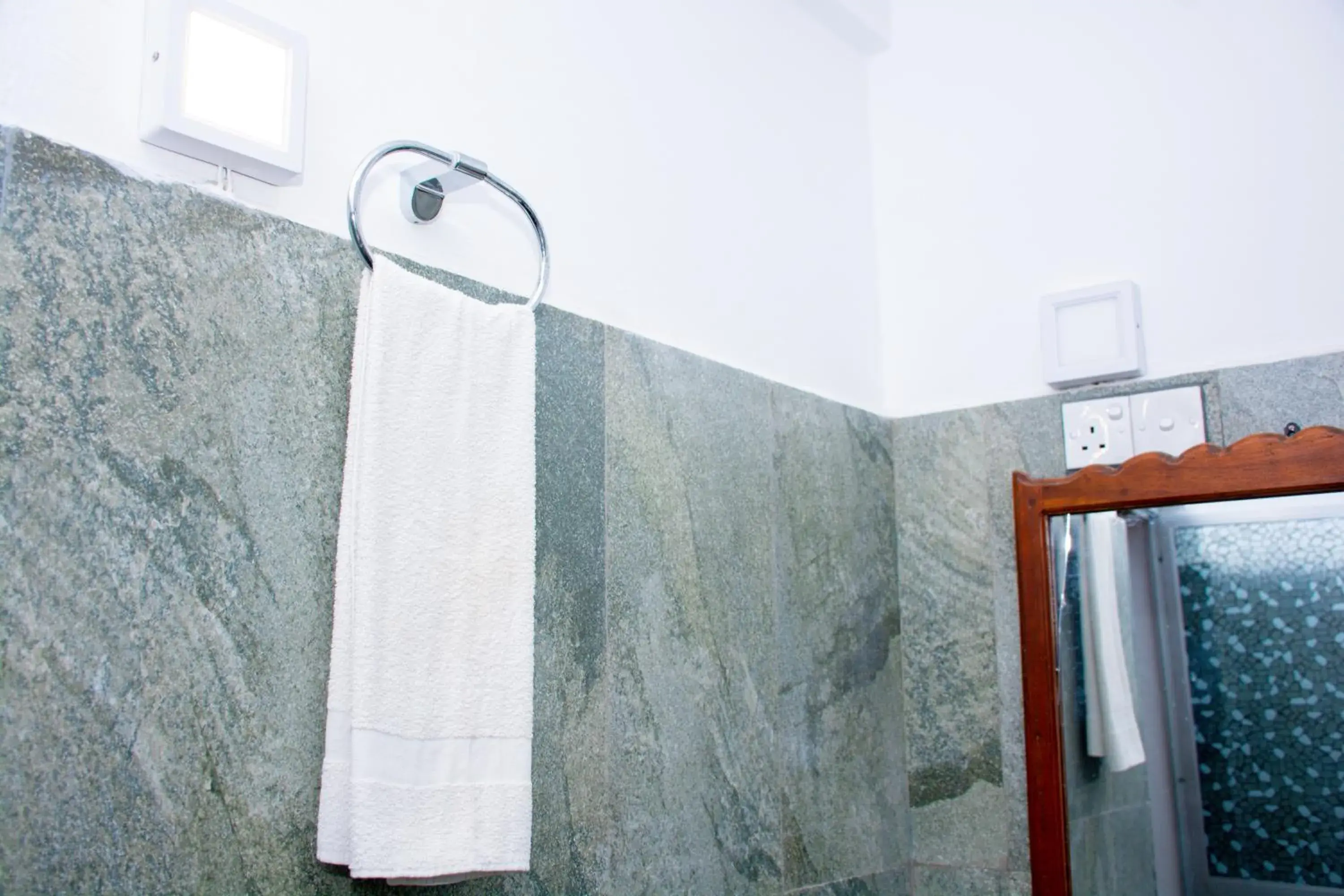 Bathroom in Turtle Paradise Bathroom in Turtle Paradise
