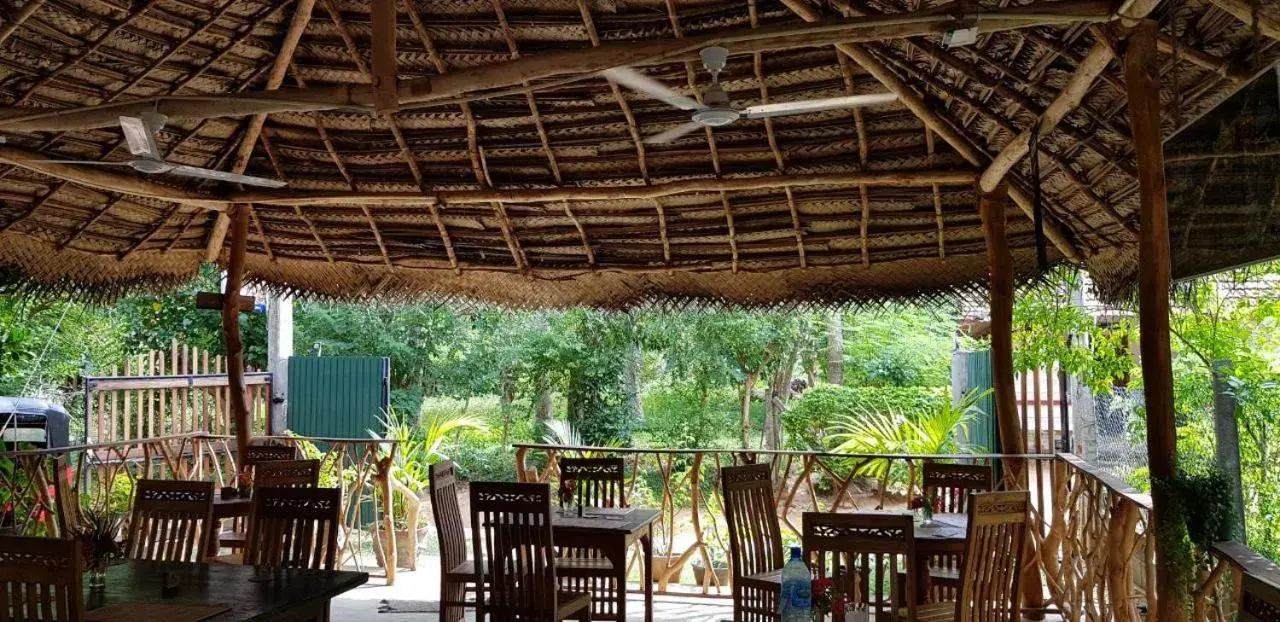 Property building in Turtle Paradise Property building in Turtle Paradise