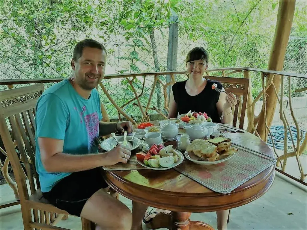 Food and drinks in Turtle Paradise Food and drinks in Turtle Paradise