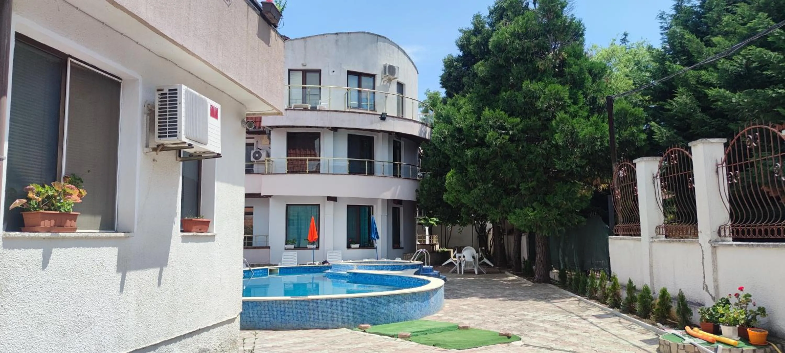 Property building in FAMILY HOTEL SAINT PETER