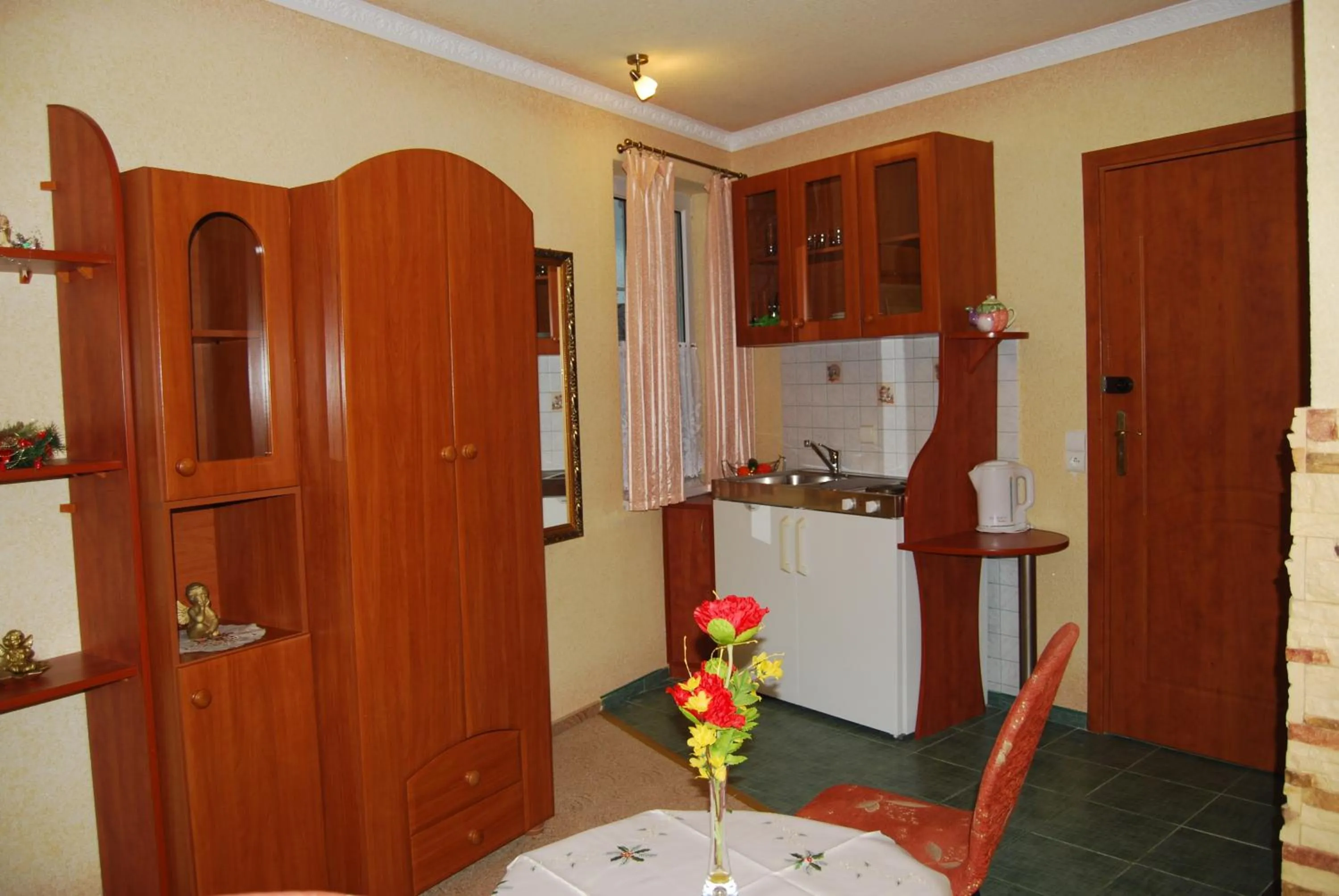 Kitchen or kitchenette in Villa Europa