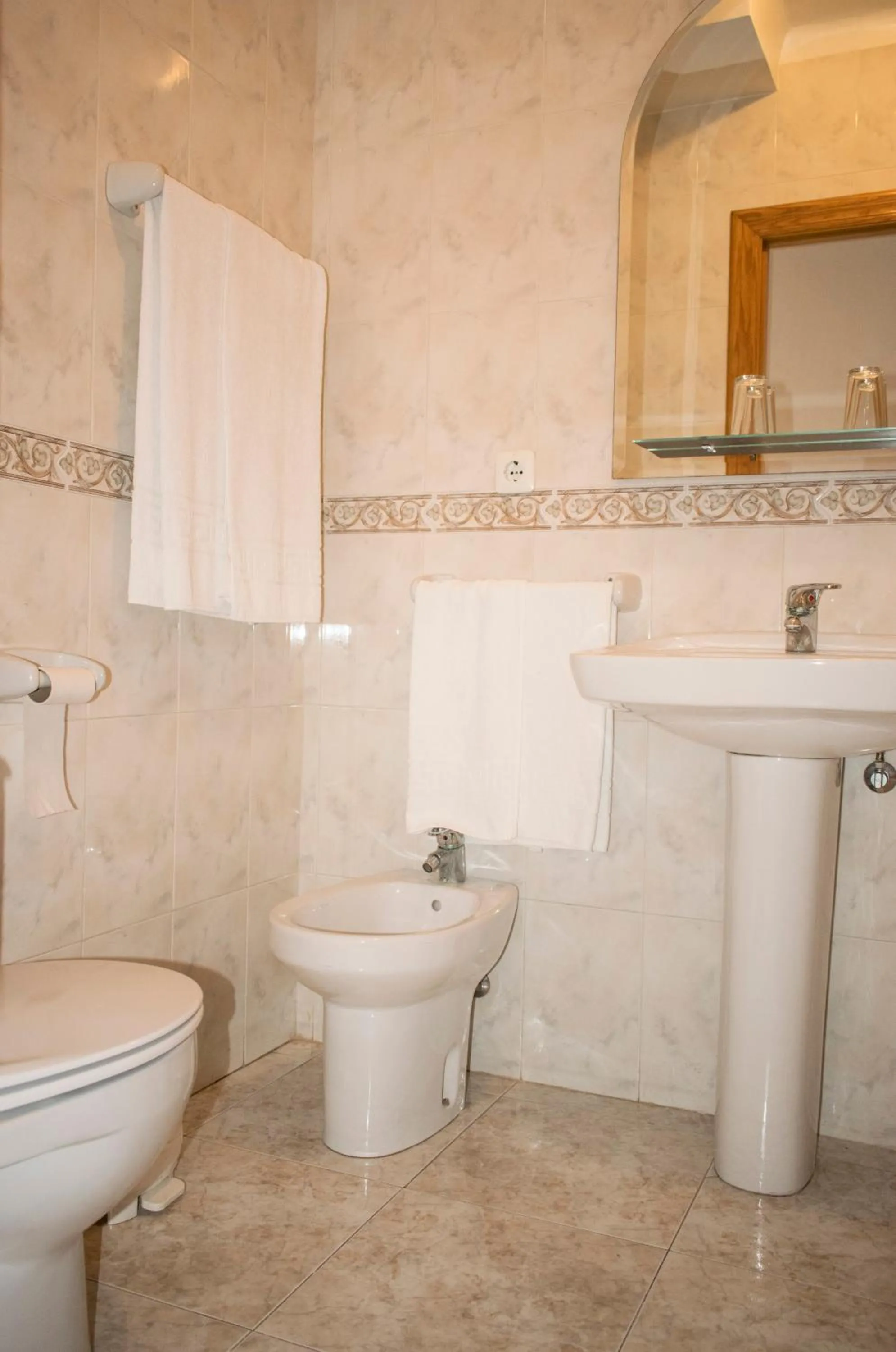 Bathroom in Hostal Juan Carlos