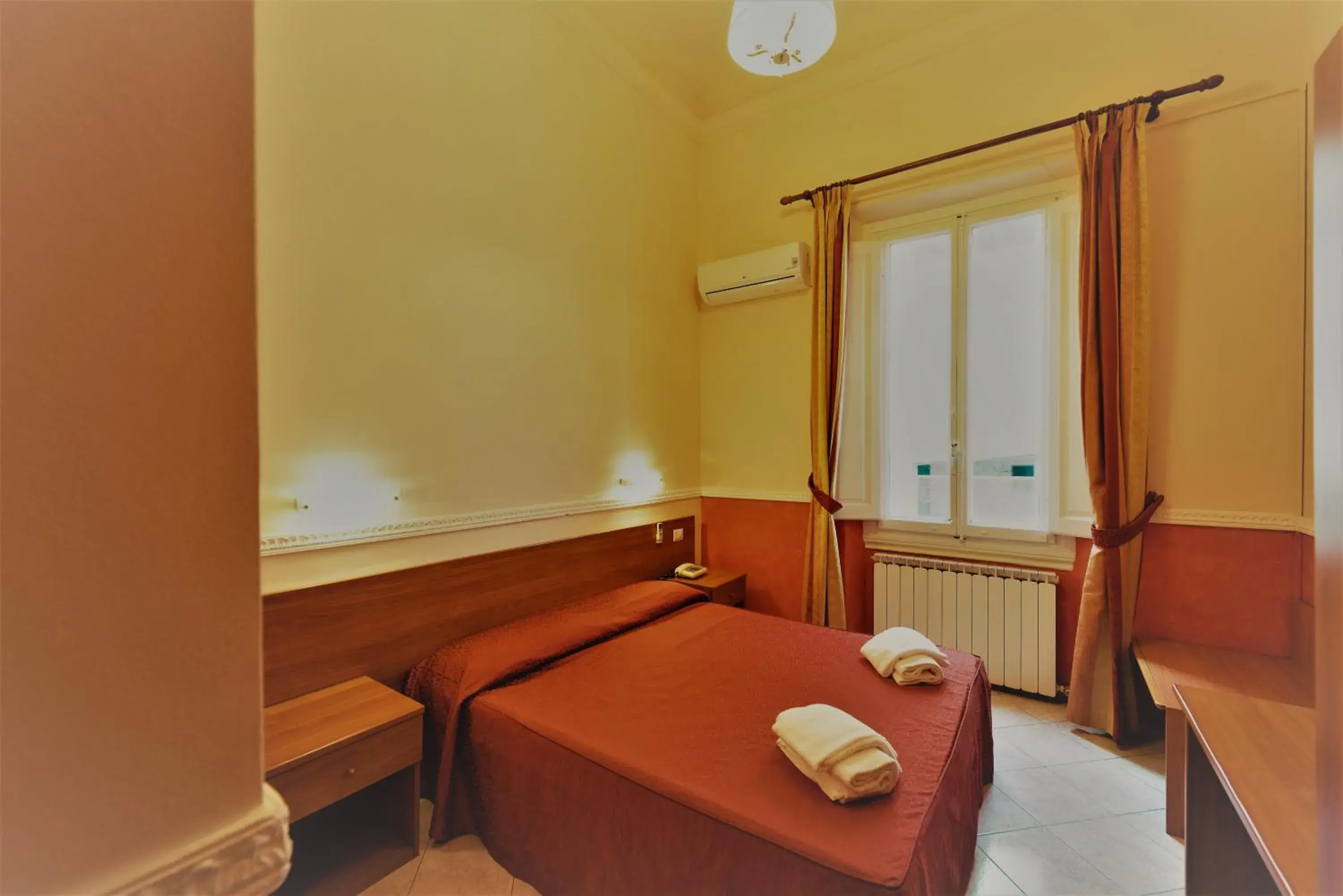 Photo of the whole room, Bed in Hotel Palazzuolo Photo of the whole room, Bed in Hotel Palazzuolo