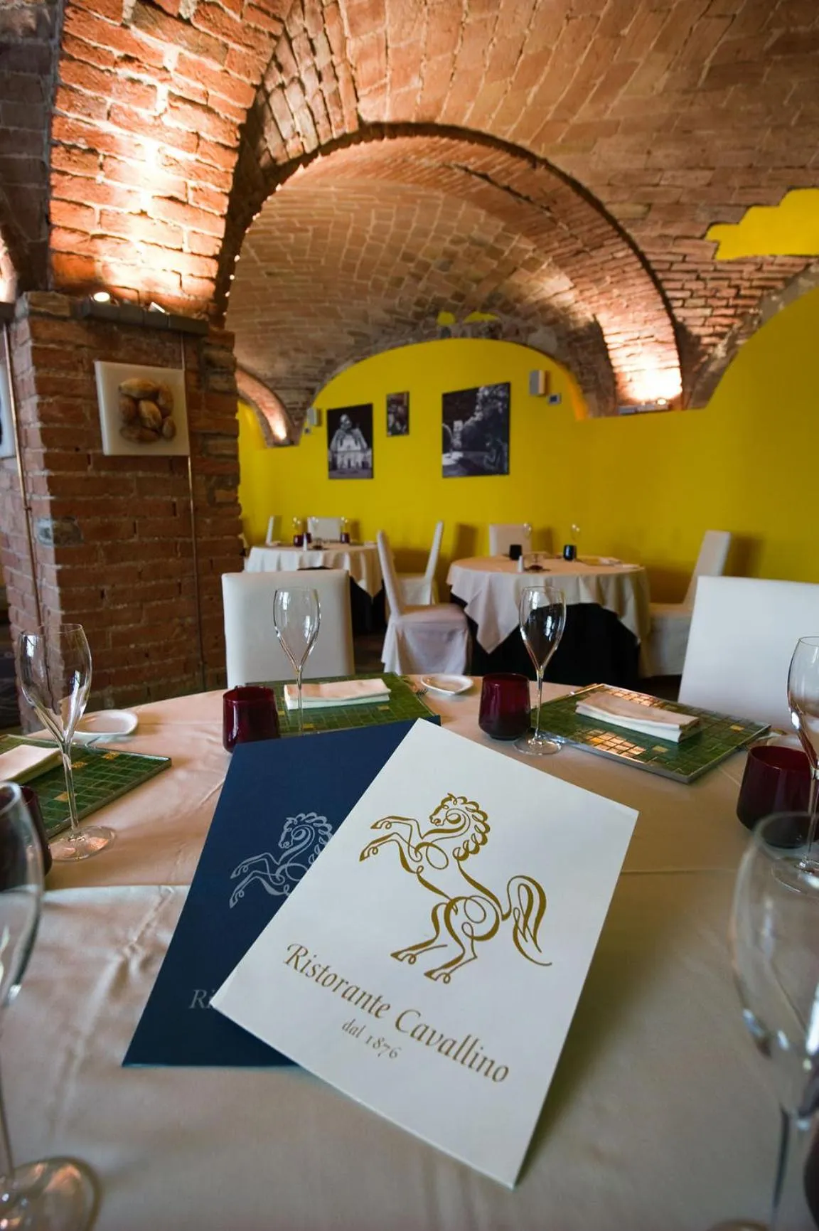 Restaurant/places to eat in Albergo Cavallino