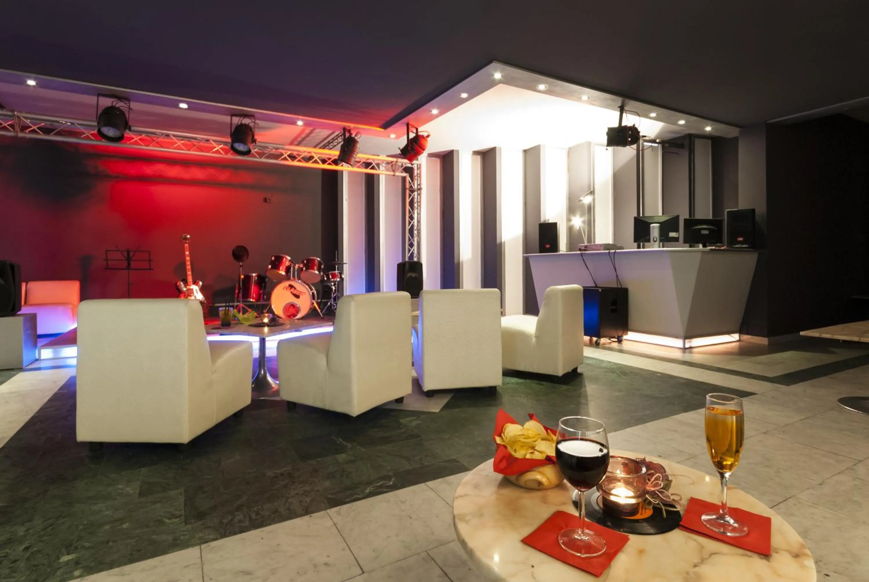 Nightclub / DJ in Hotel Delta Florence