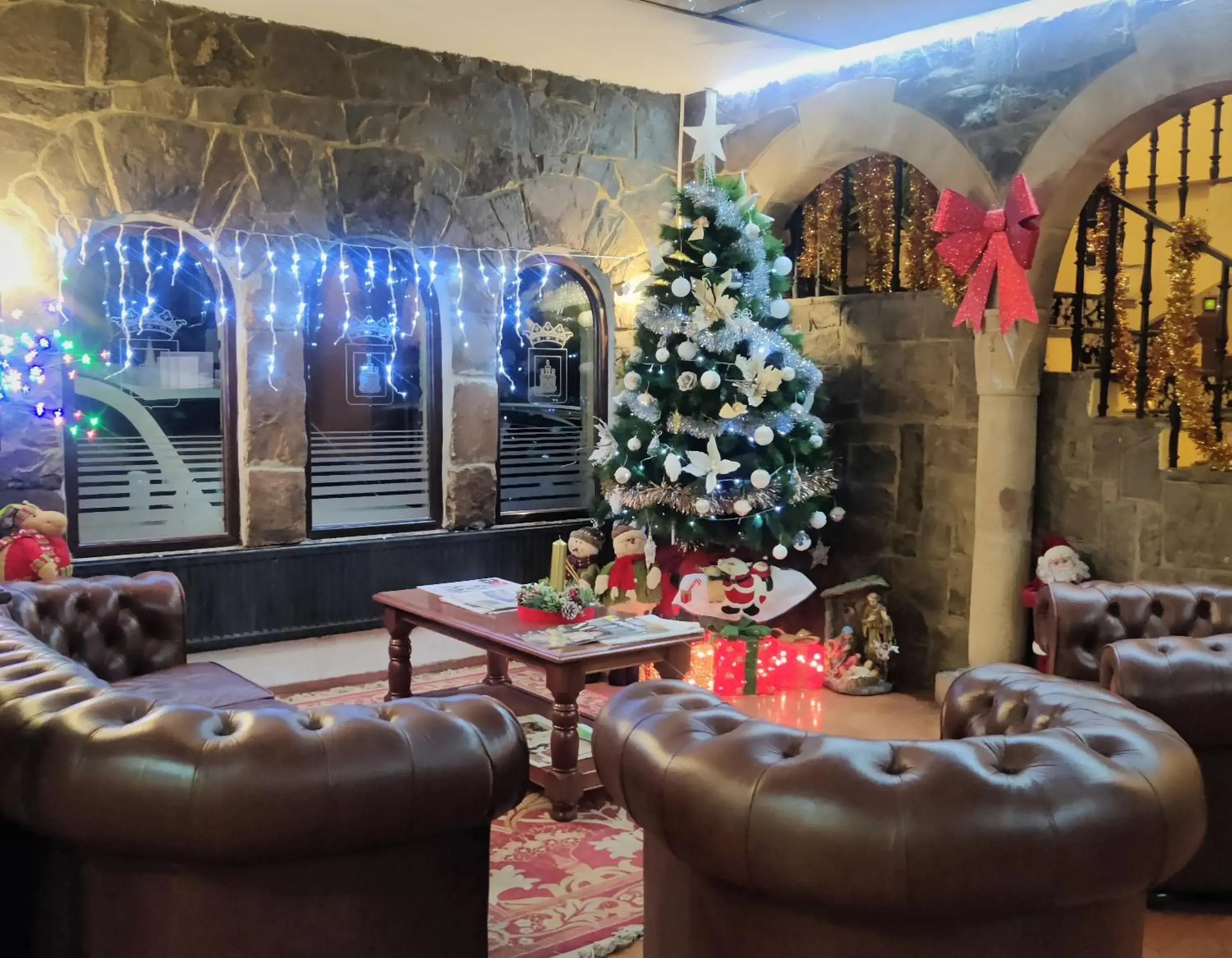 Hotel Leonor Mirón Hotel Leonor Mirón