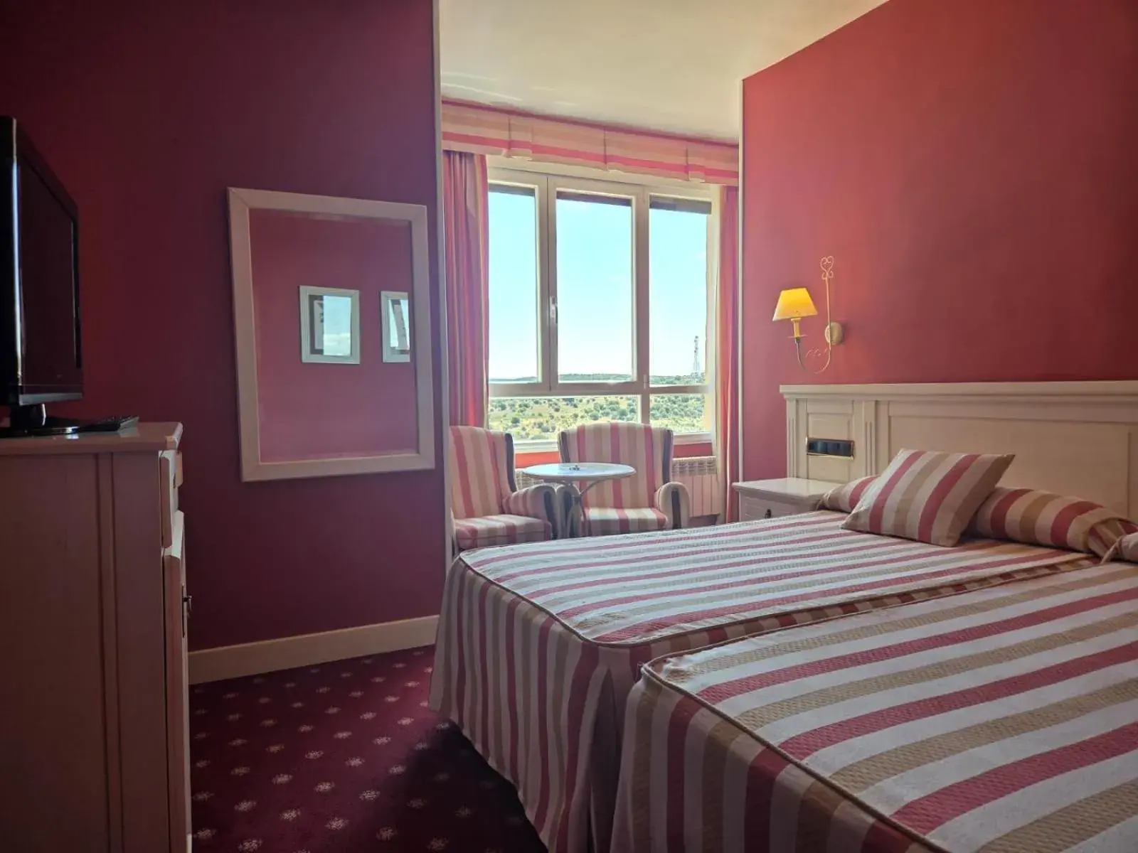 Bed in Hotel Leonor Mirón Bed in Hotel Leonor Mirón