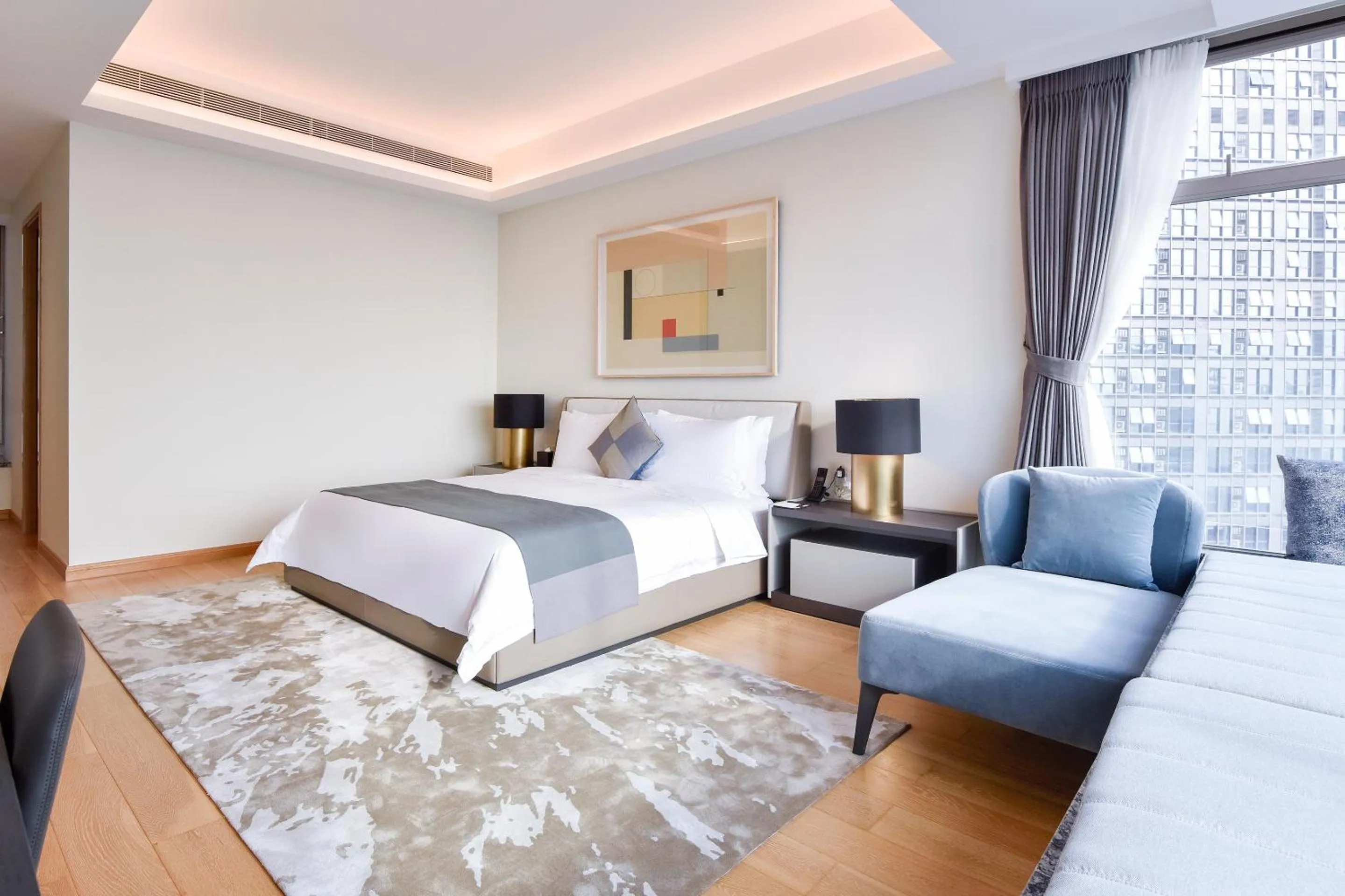 Photo of the whole room, Bed in The Clouds Apartment