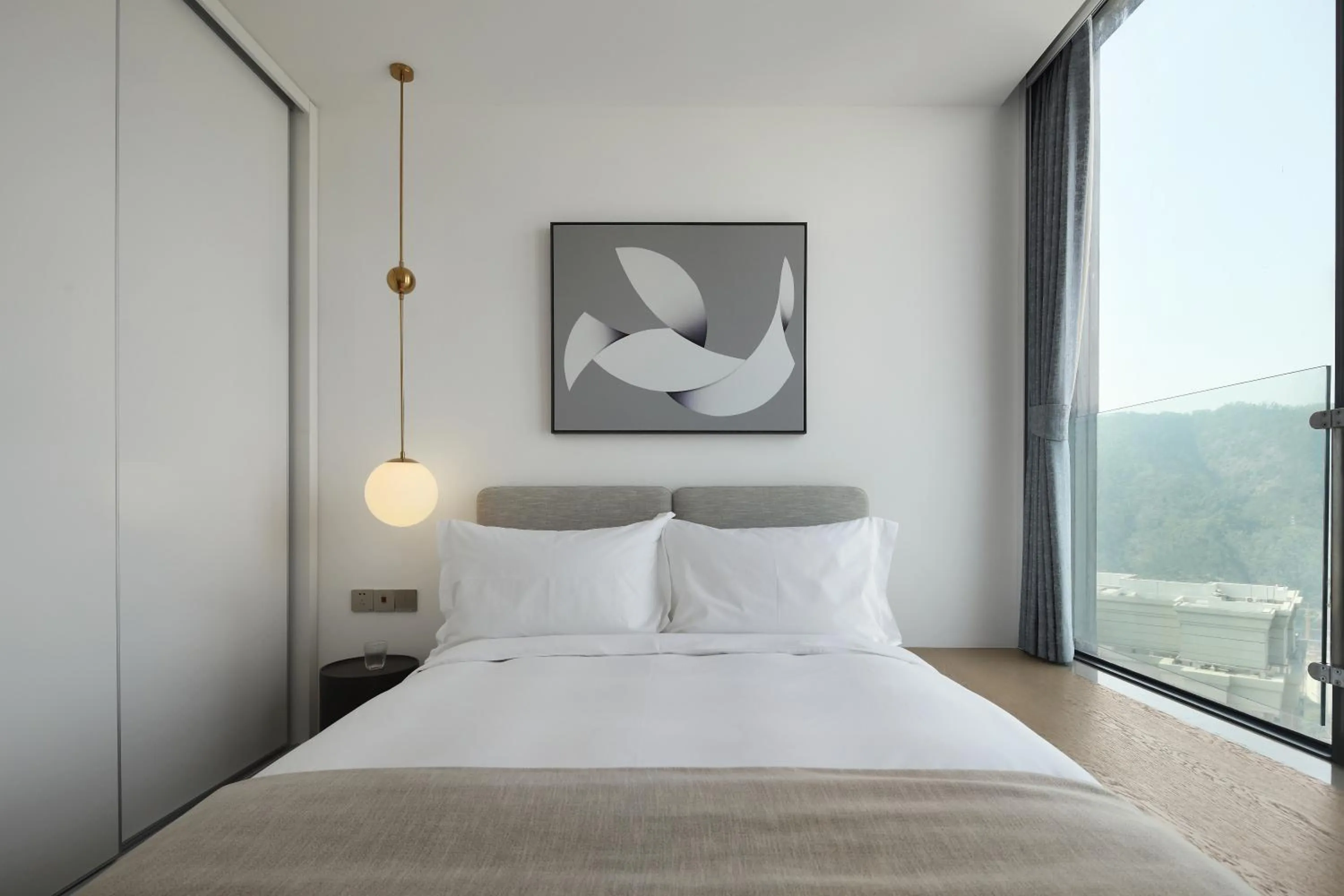 Bed in The Clouds Apartment