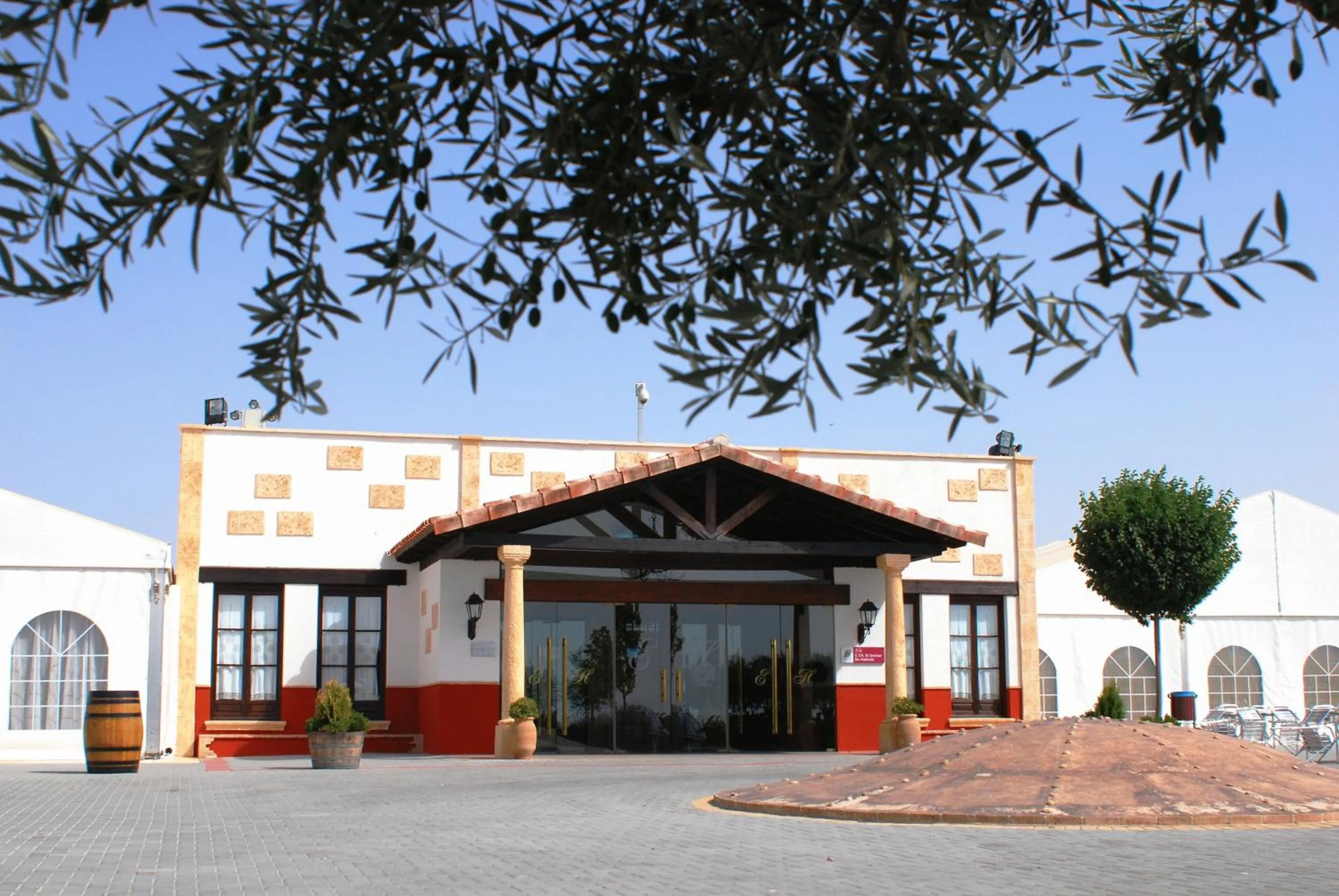 Facade/entrance in Finca El Encinar