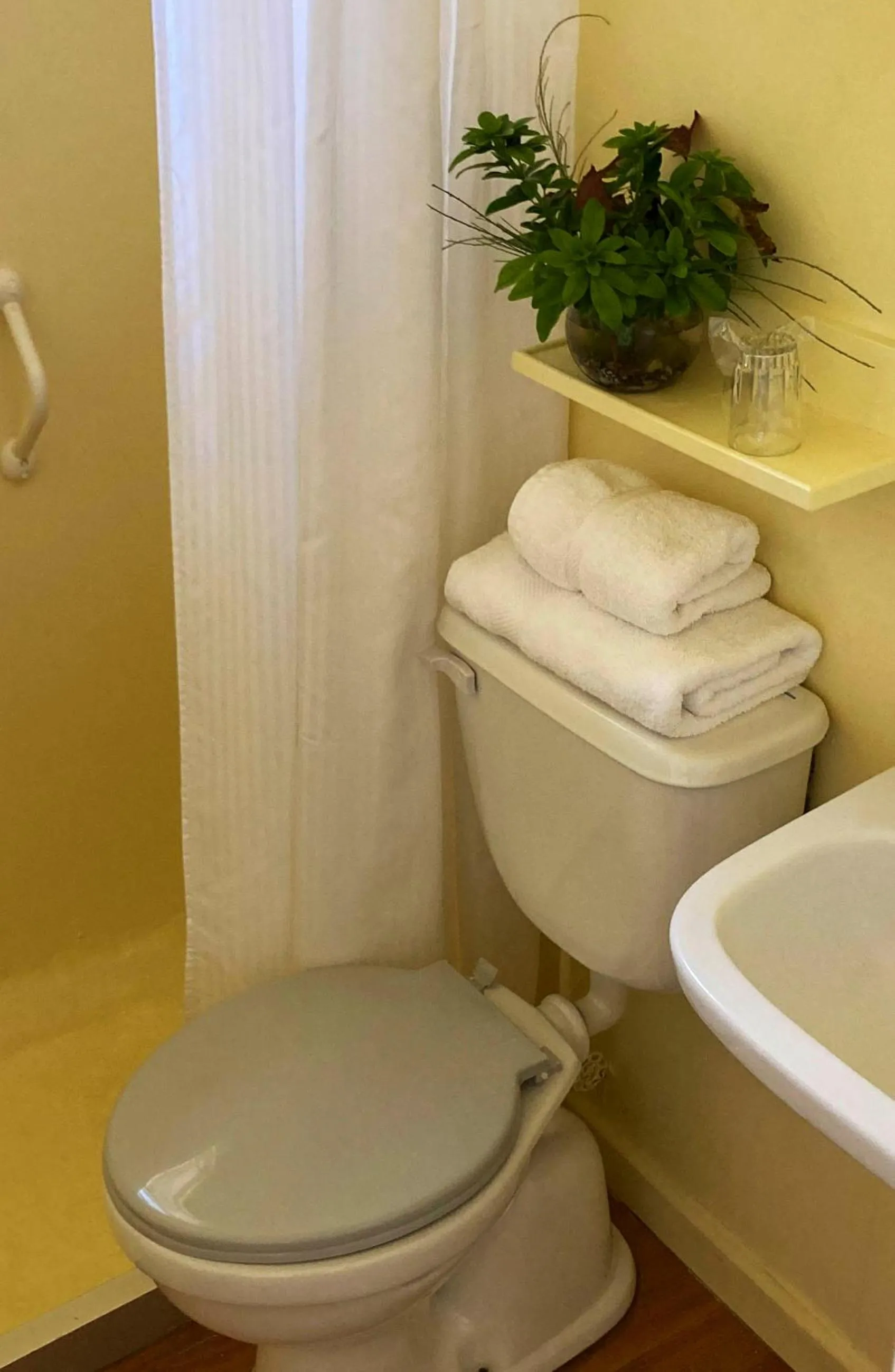 Bathroom in Hotel Truyaca