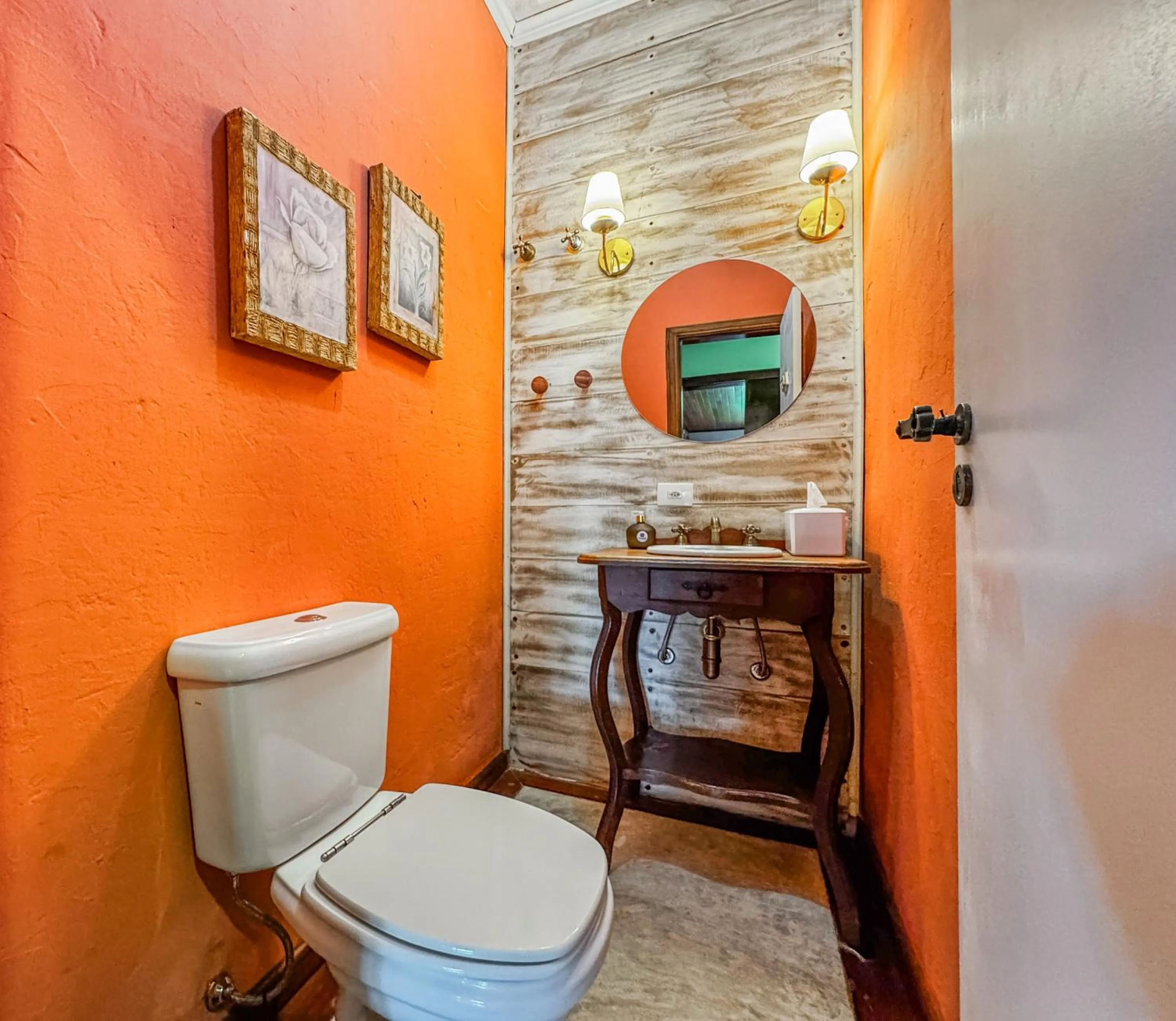 Bathroom in Pousada Victoria Villa By Nacional Inn - A 800 metros da Vila Capivari