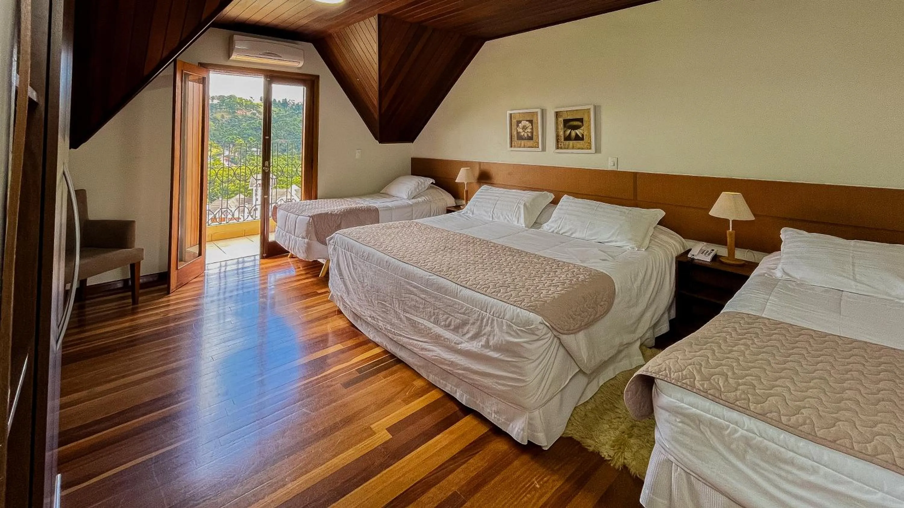 Bedroom, Bed in Pousada Victoria Villa By Nacional Inn - A 800 metros da Vila Capivari