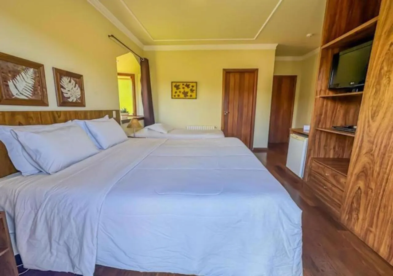 Bedroom, Bed in Pousada Victoria Villa By Nacional Inn - A 800 metros da Vila Capivari