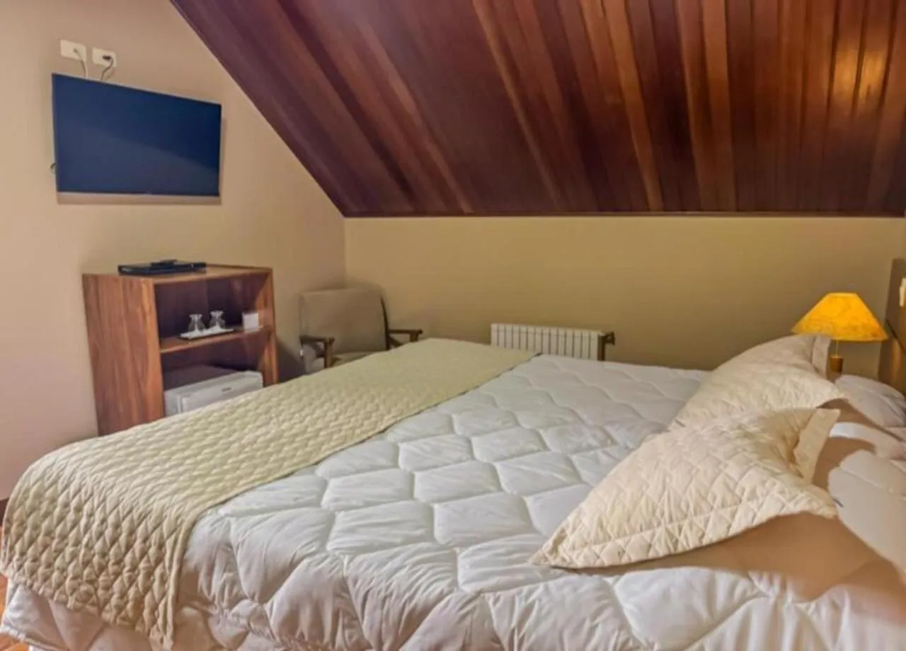 Bedroom, Bed in Pousada Victoria Villa By Nacional Inn - A 800 metros da Vila Capivari