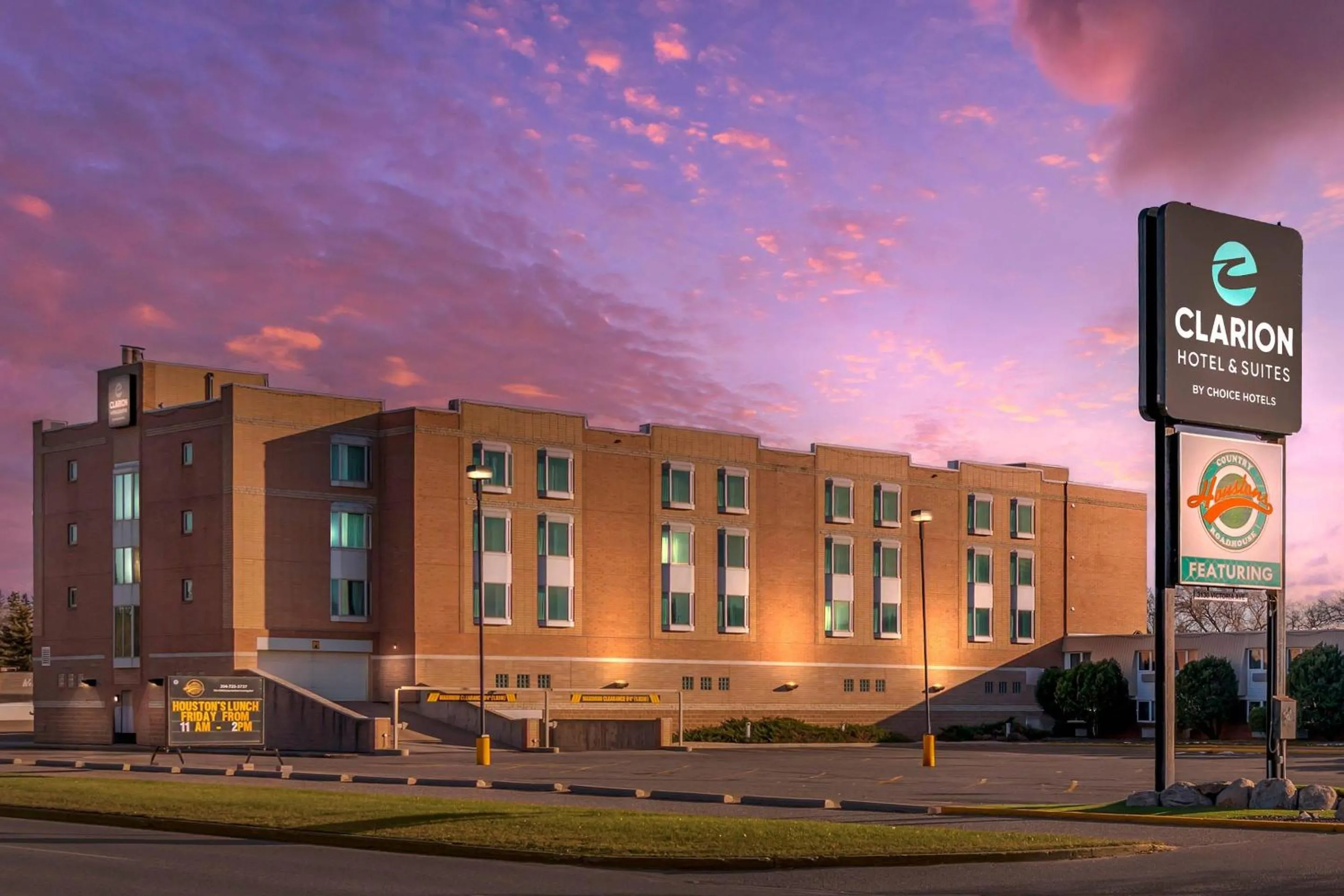 Property building in Clarion Hotel & Suites