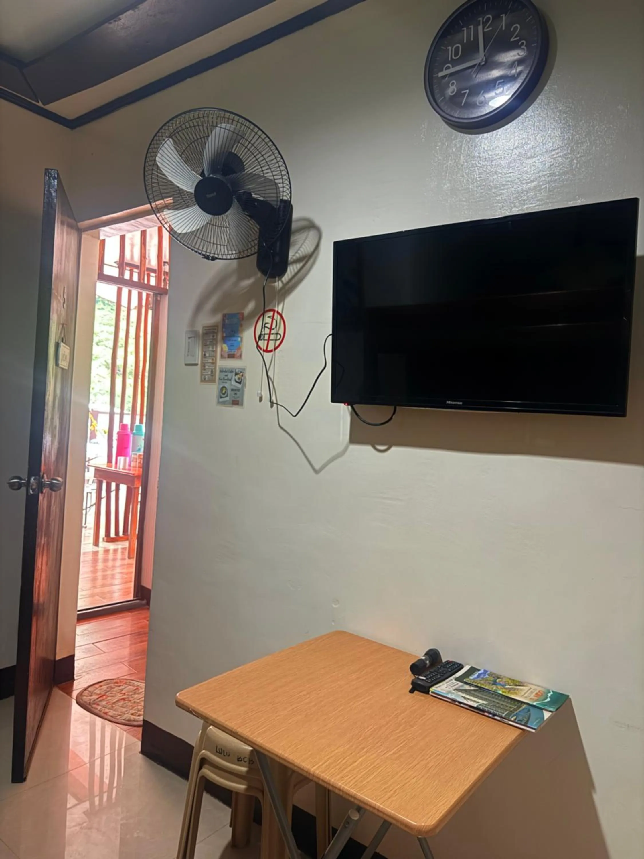 Lolo Bob's Bed And Breakfast