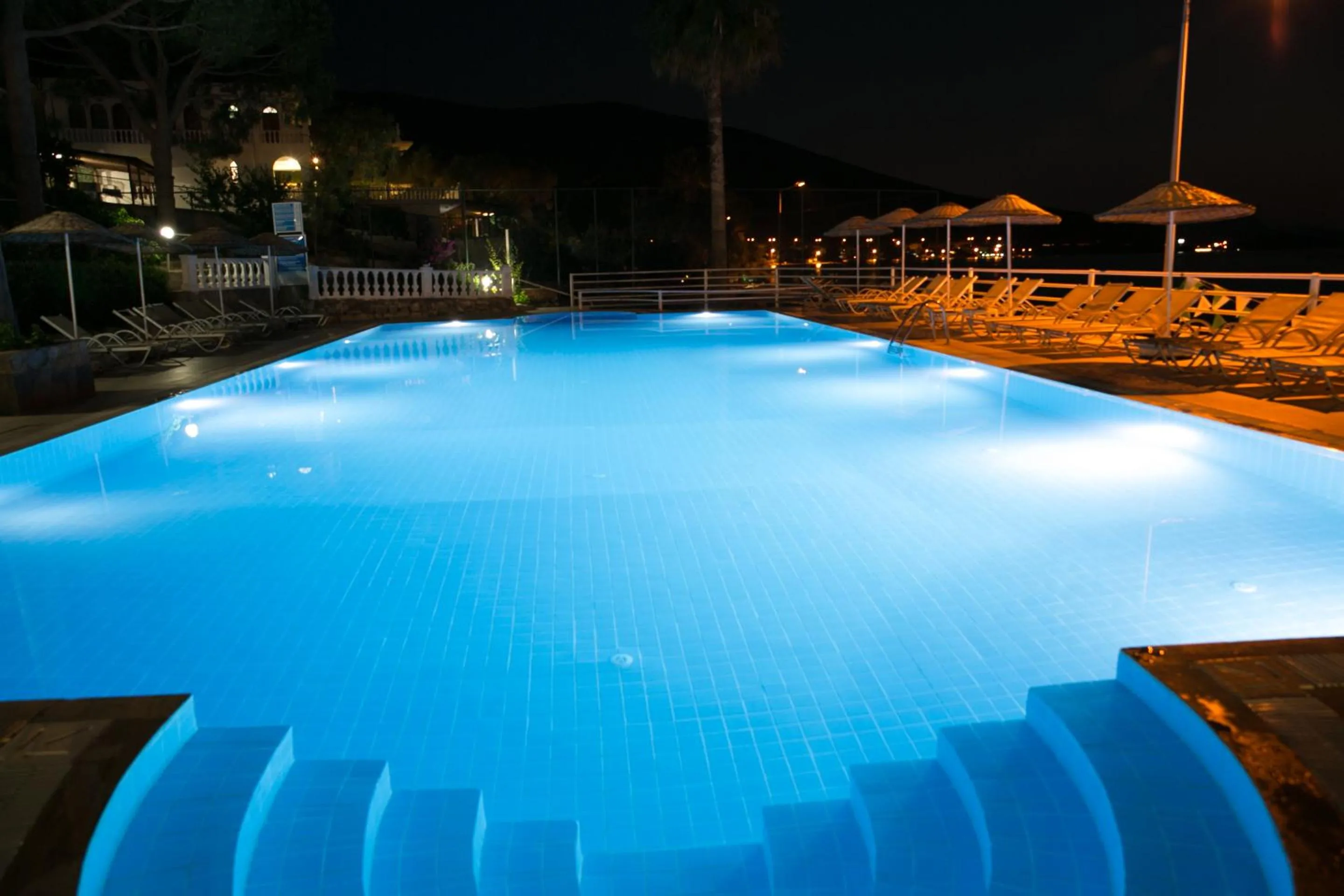 Swimming pool in Greenport Bodrum Hotel