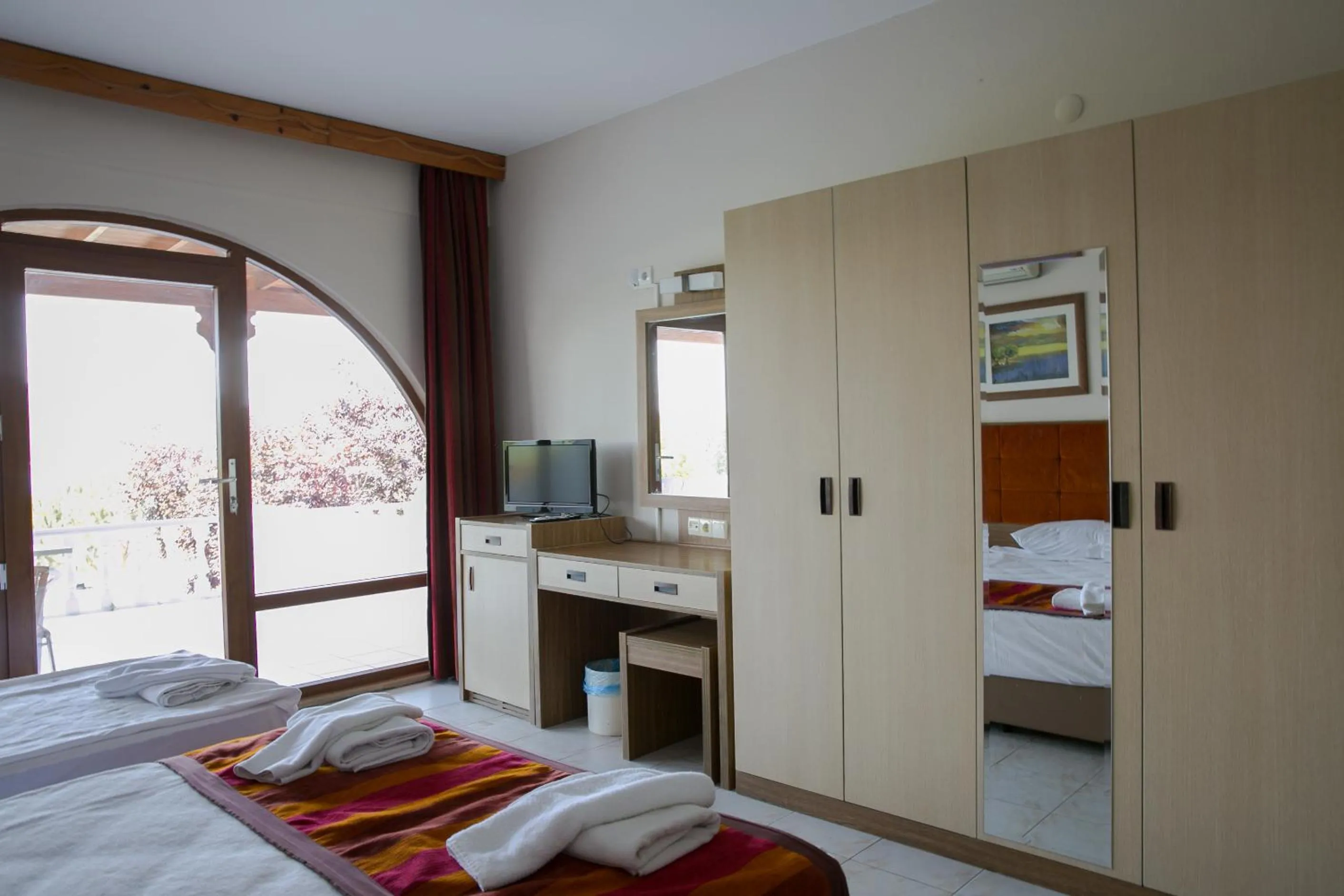 Photo of the whole room, Bed in Greenport Bodrum Hotel