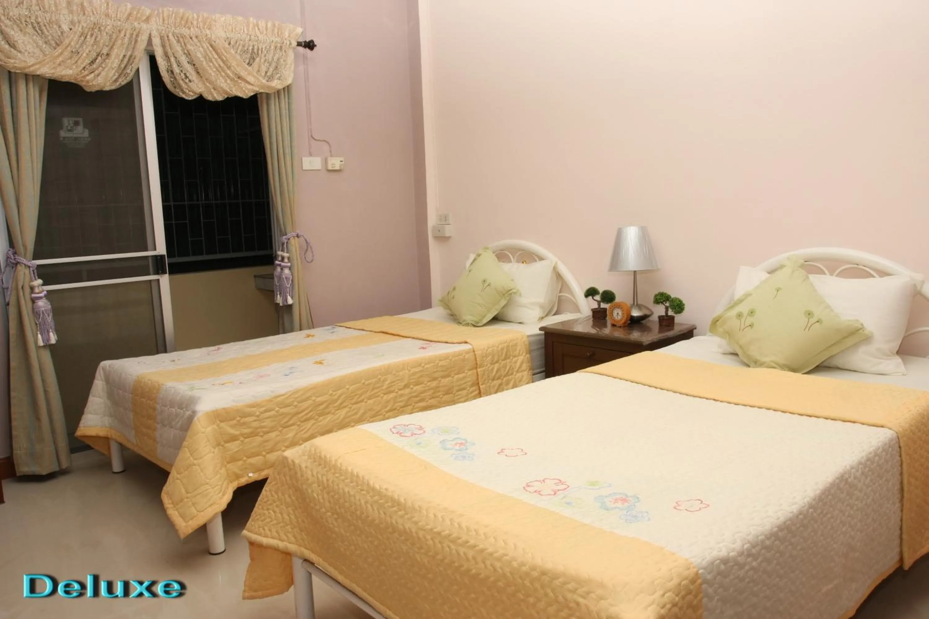 PR Place Hotel