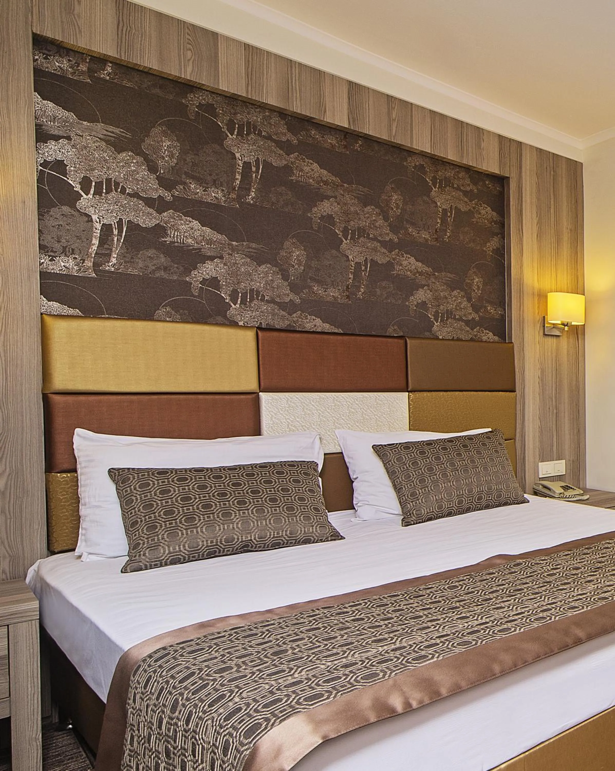 Bedroom in Pera Arya Hotel