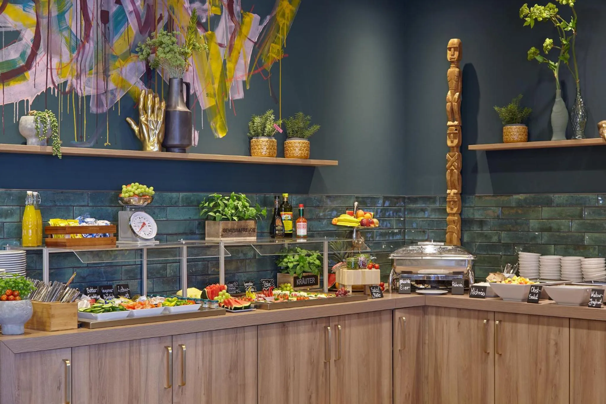 Restaurant/places to eat in the niu Fusion