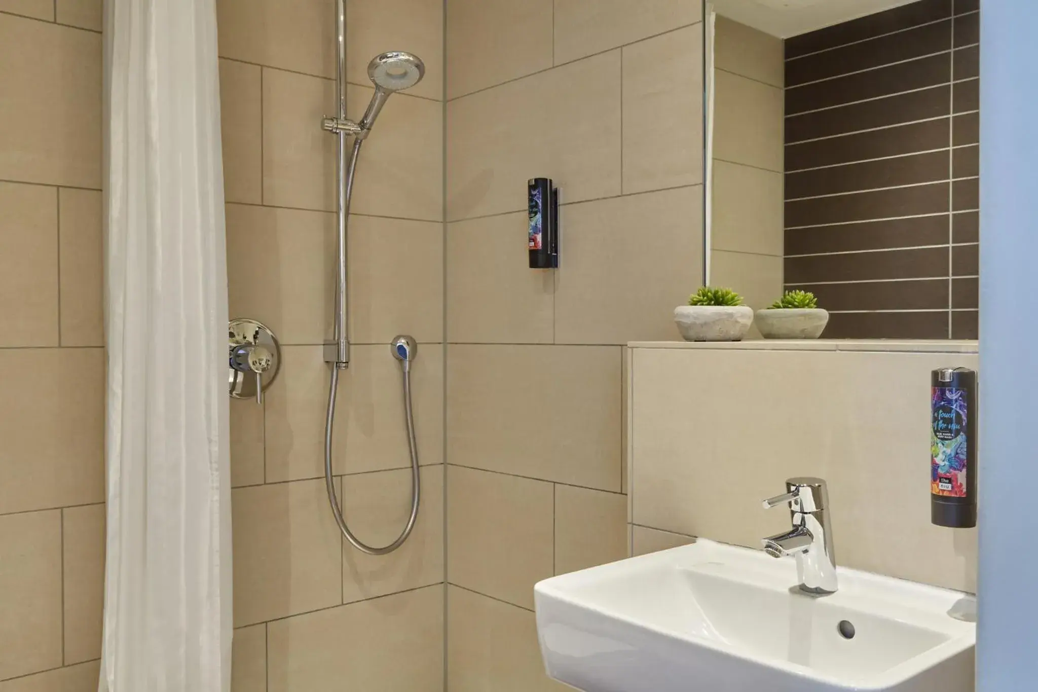 Bathroom in the niu Fusion Bathroom in the niu Fusion