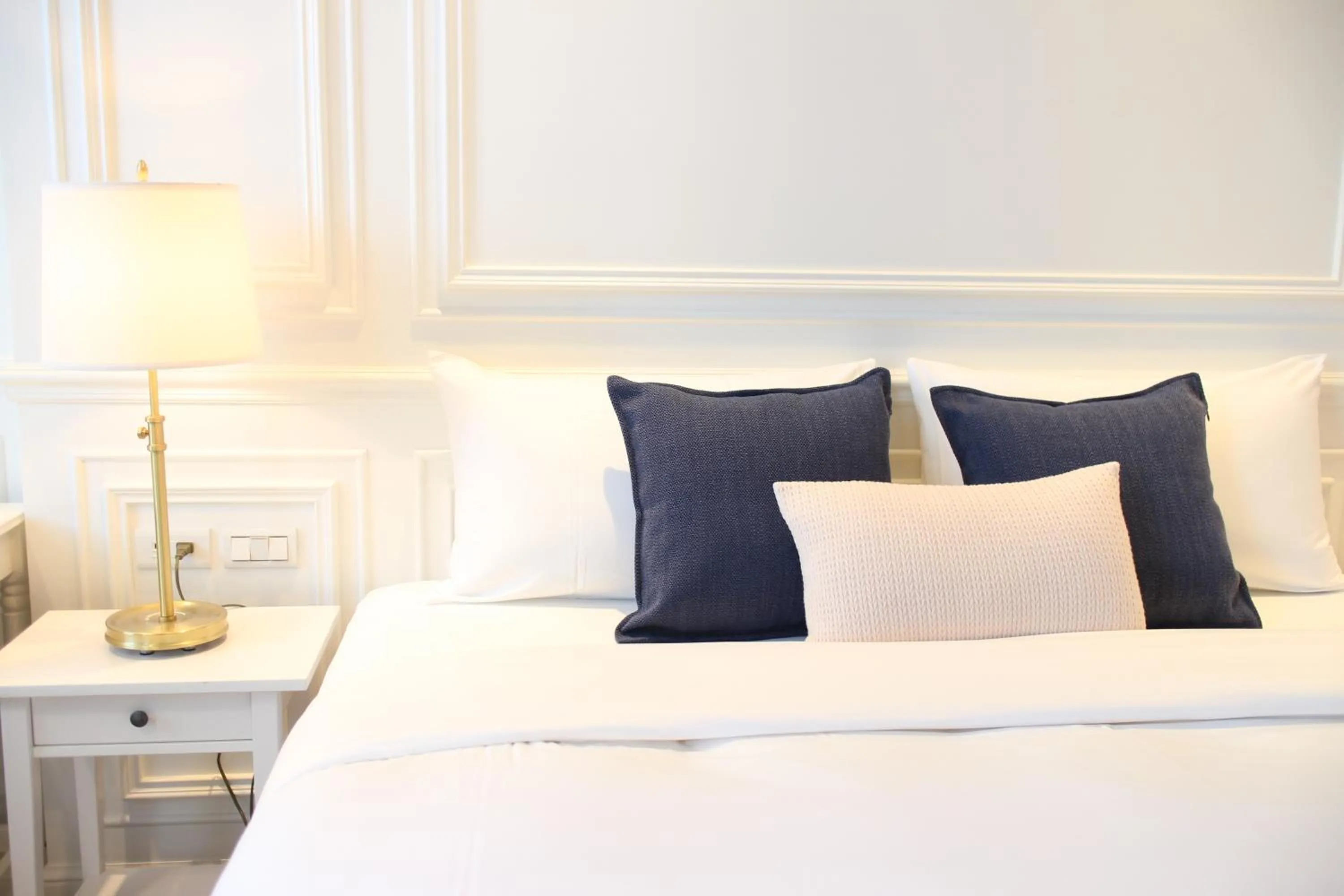Bed in Notting Leaf B&B