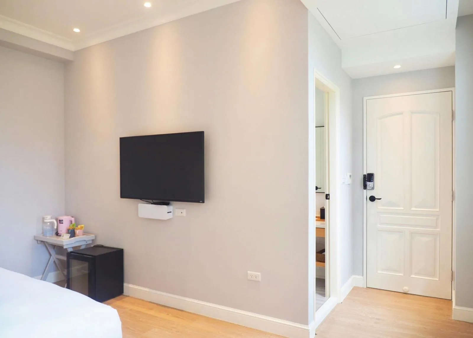TV and multimedia, Bed in Notting Leaf B&B