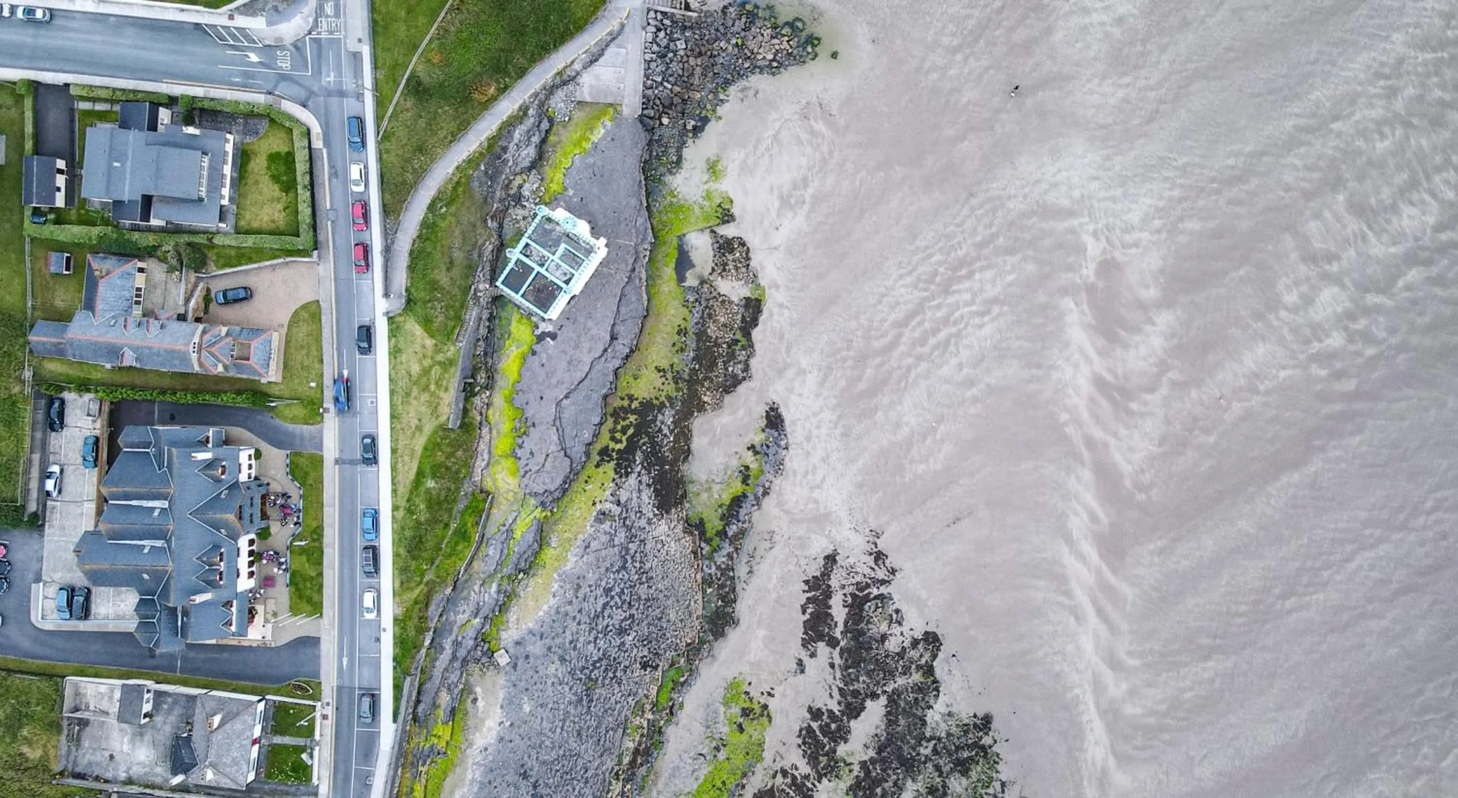 Natural landscape in Waterfront House & Restaurant