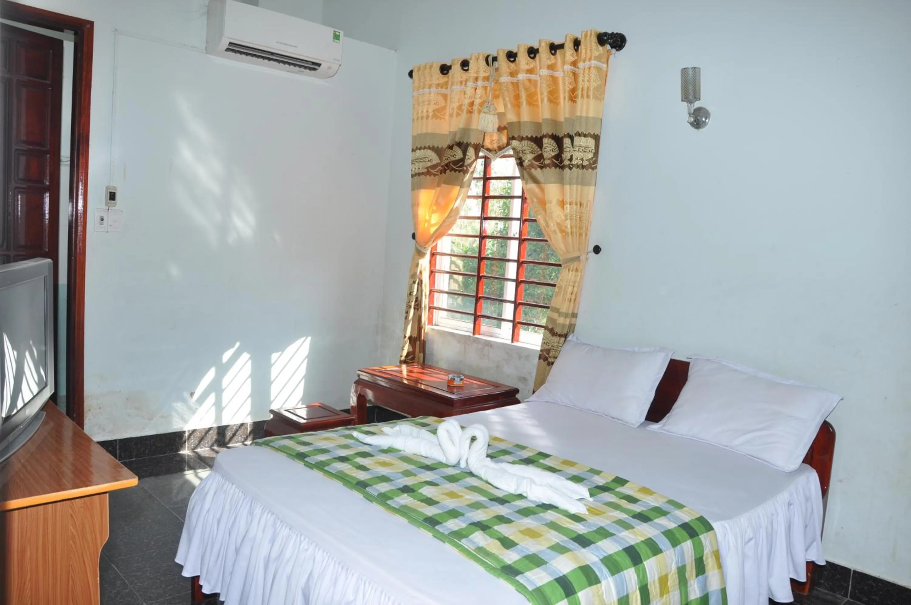 Bedroom, Bed in Cat An Guesthouse