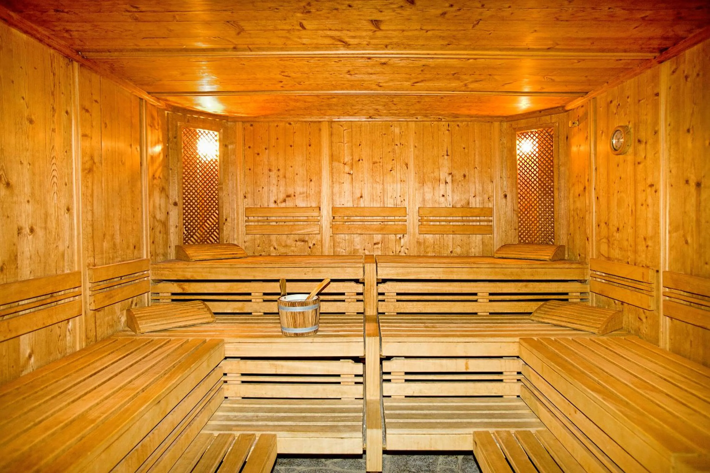 Sauna in Hotel Yastrebets Wellness & Spa