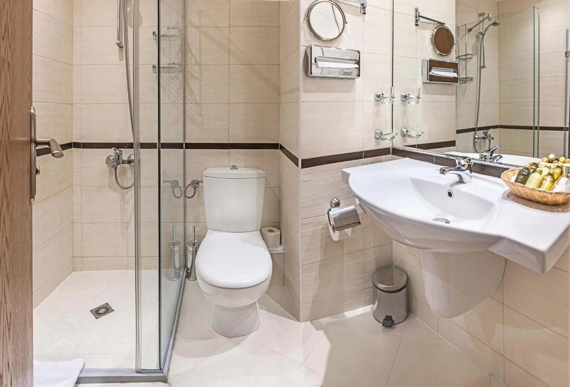 Shower in Hotel Yastrebets Wellness & Spa